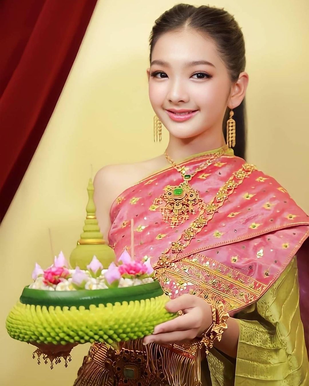 อินเตอร์ - รุ่งรดา รุ่งลิขิตเจริญ