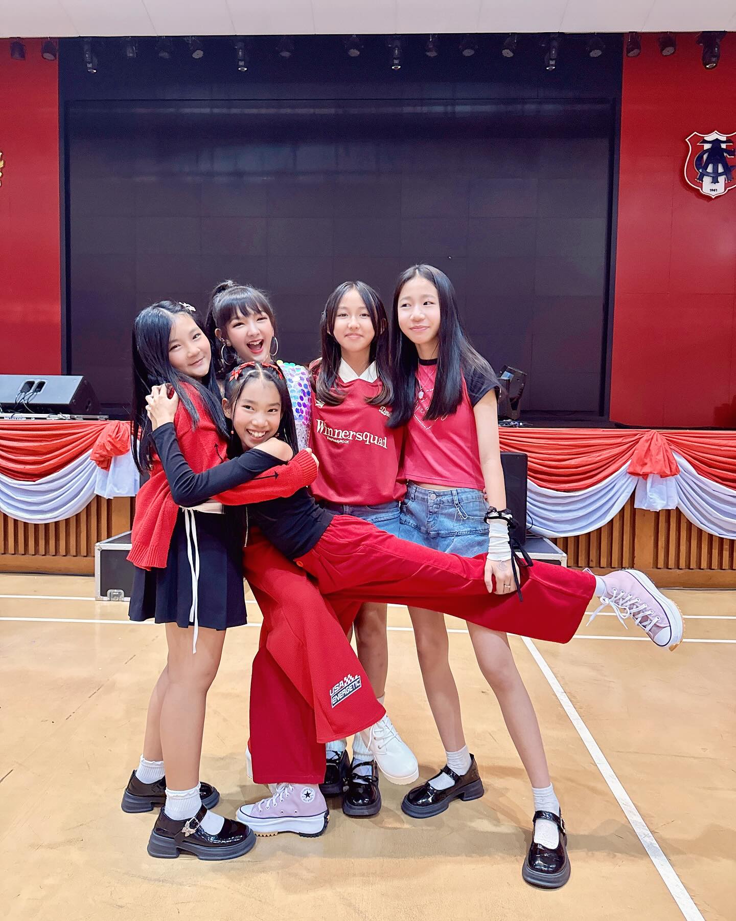 อินเตอร์ - รุ่งรดา รุ่งลิขิตเจริญ