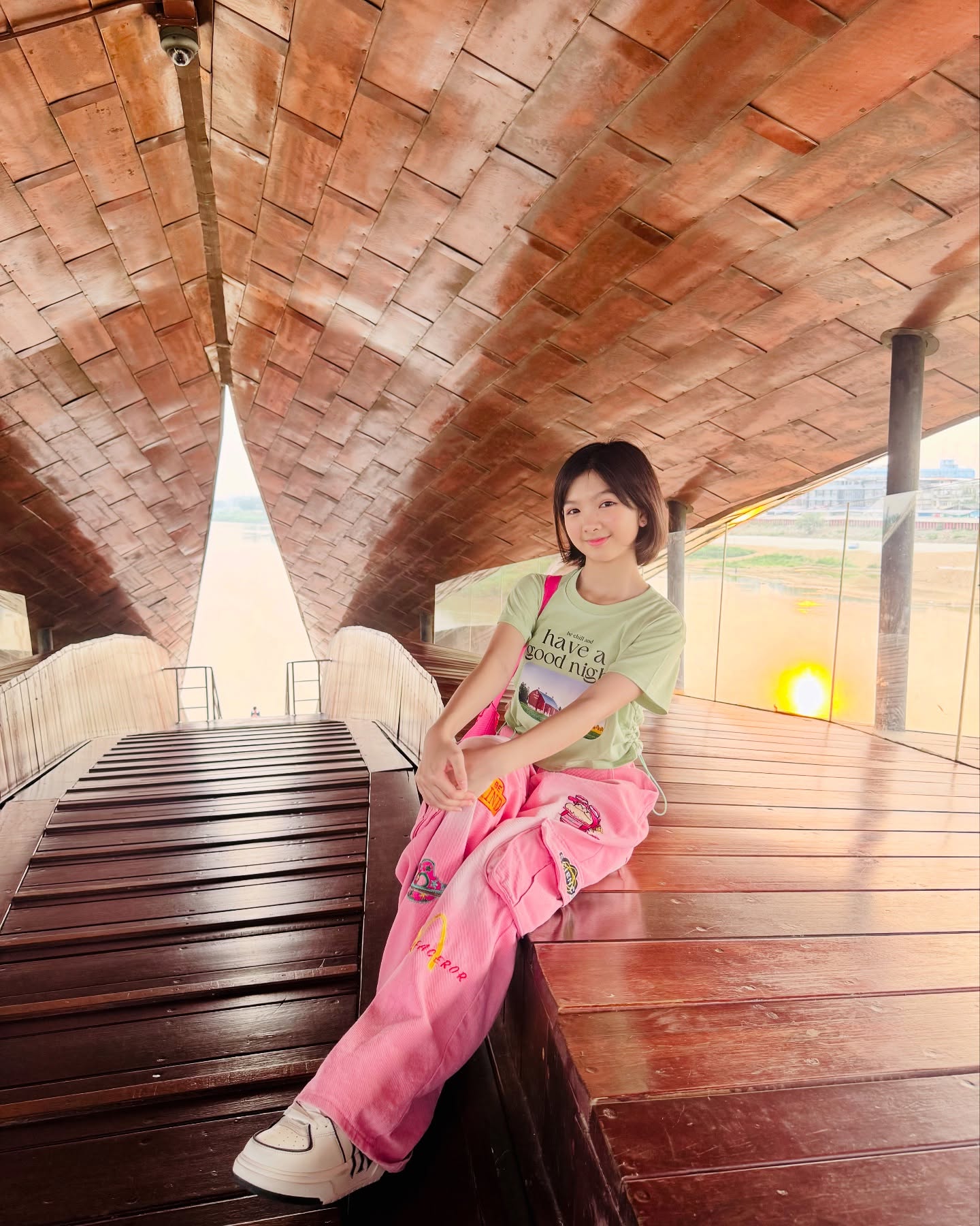 อินเตอร์ - รุ่งรดา รุ่งลิขิตเจริญ