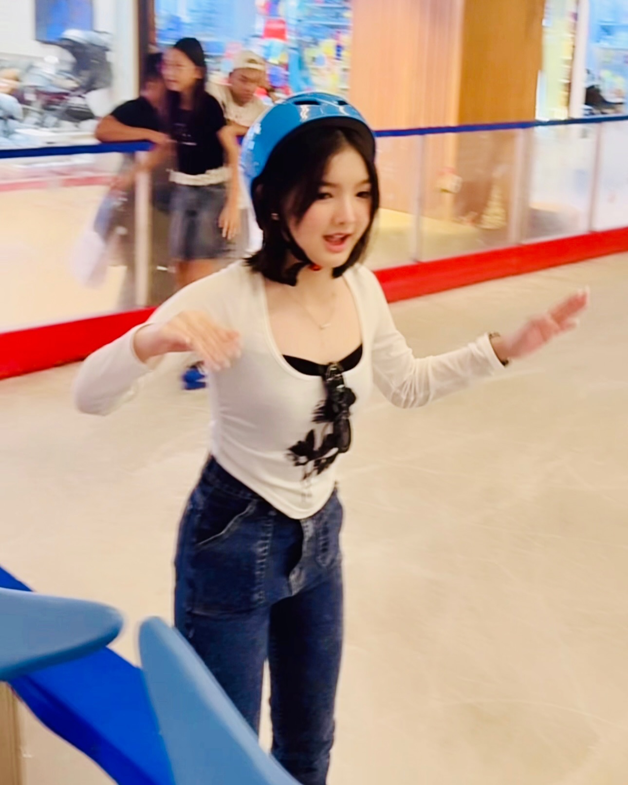 อินเตอร์ - รุ่งรดา รุ่งลิขิตเจริญ