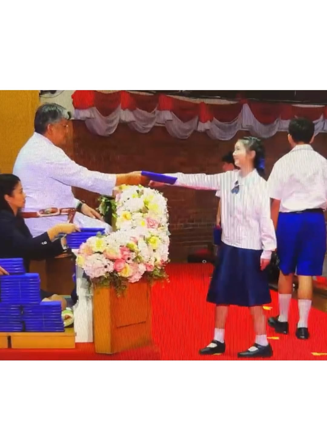 อินเตอร์ - รุ่งรดา รุ่งลิขิตเจริญ