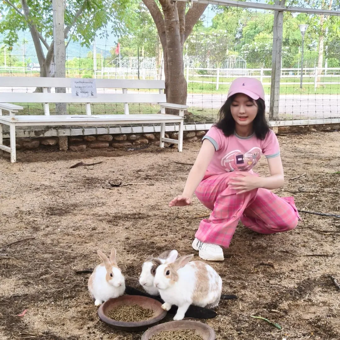 อินเตอร์ - รุ่งรดา รุ่งลิขิตเจริญ