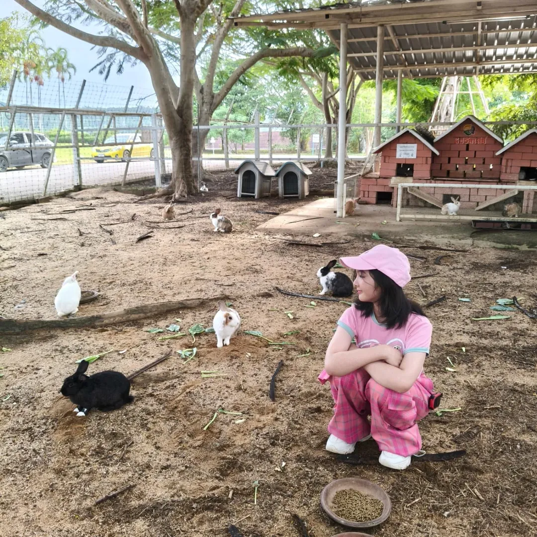 อินเตอร์ - รุ่งรดา รุ่งลิขิตเจริญ