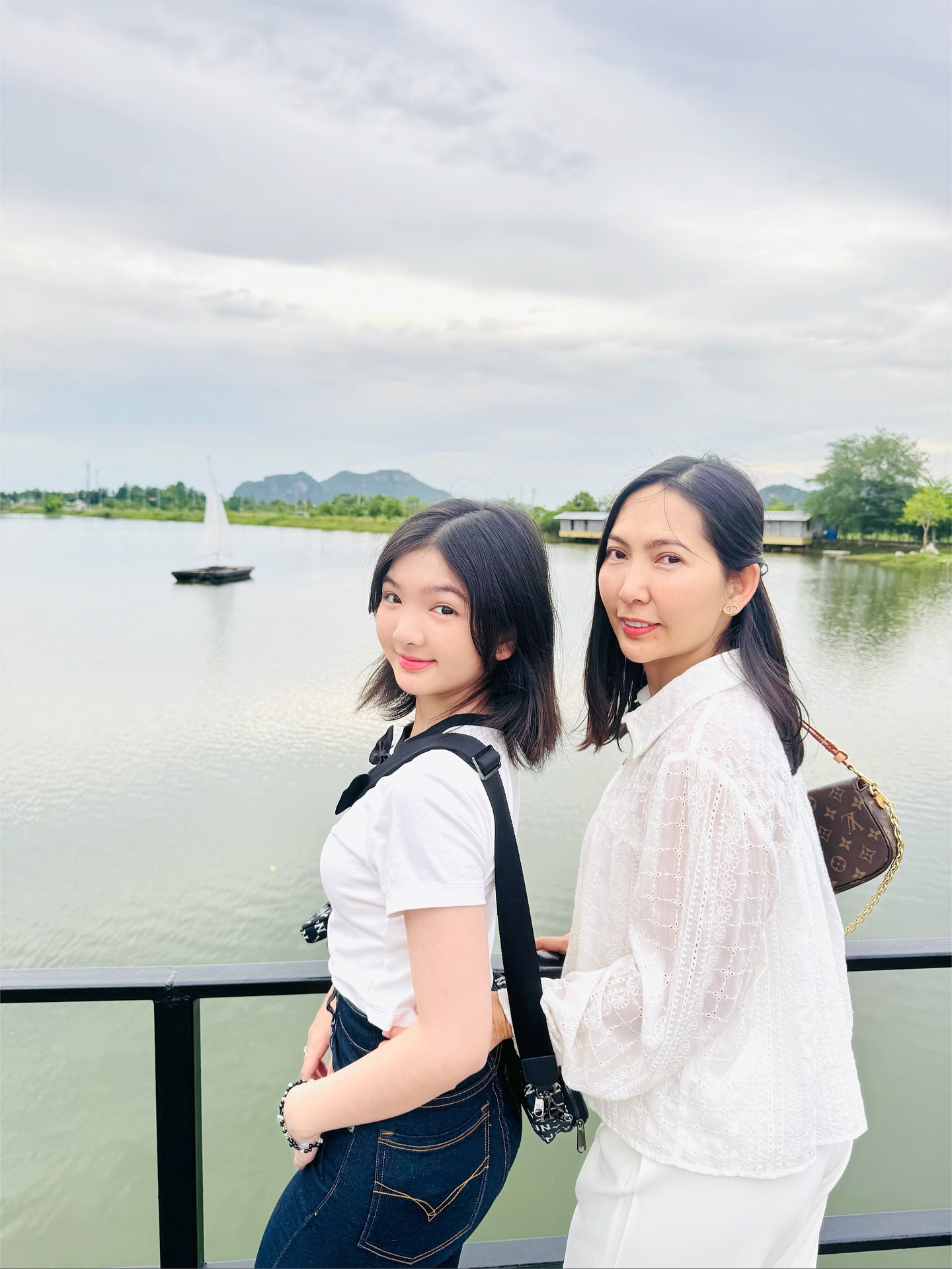 อินเตอร์ - รุ่งรดา รุ่งลิขิตเจริญ