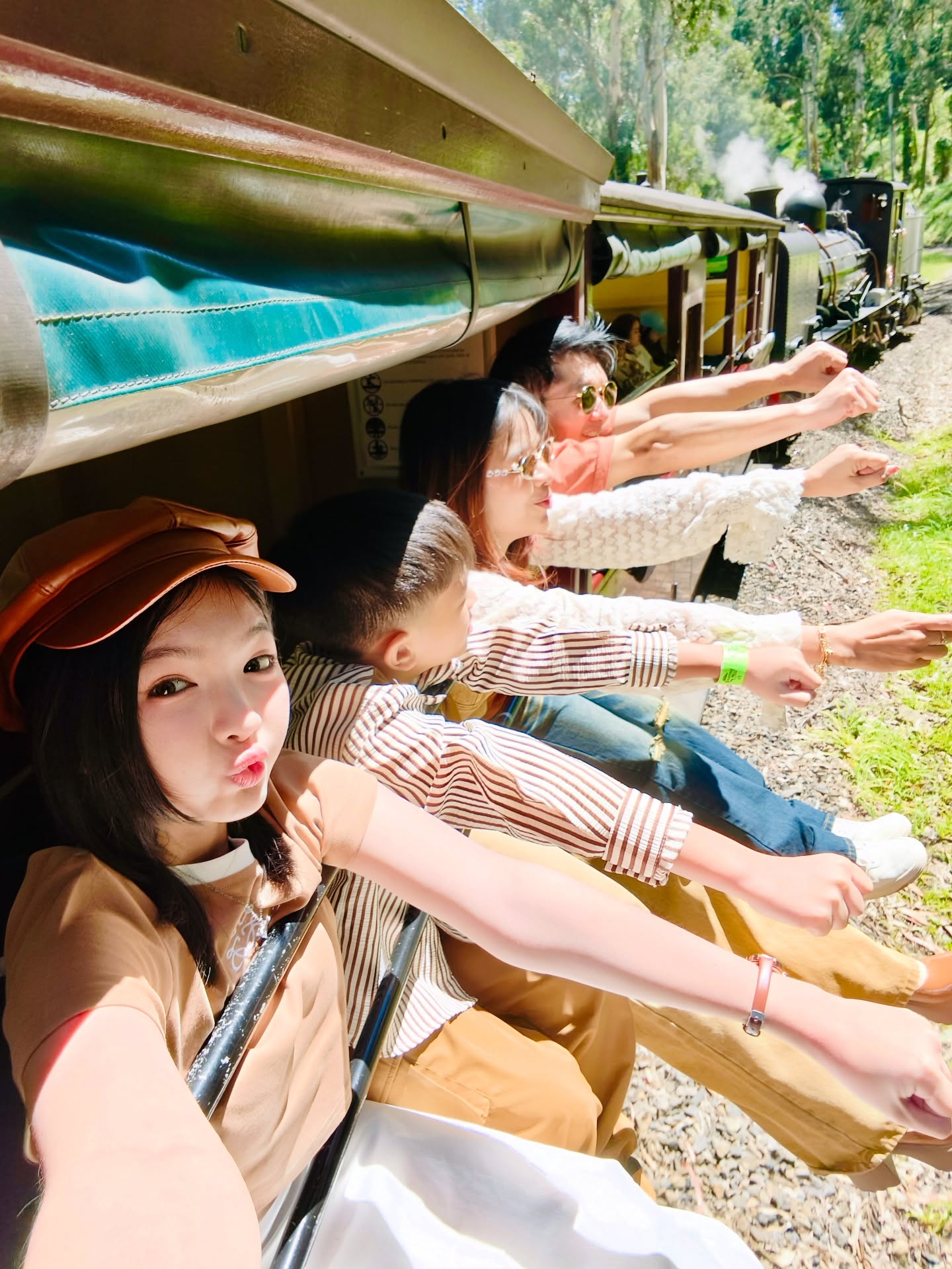 อินเตอร์ - รุ่งรดา รุ่งลิขิตเจริญ