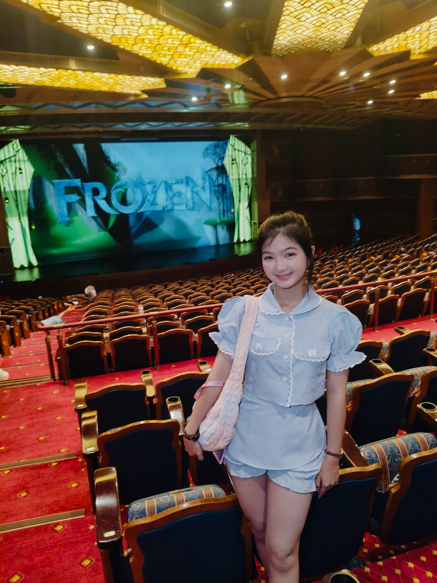 อินเตอร์ - รุ่งรดา รุ่งลิขิตเจริญ