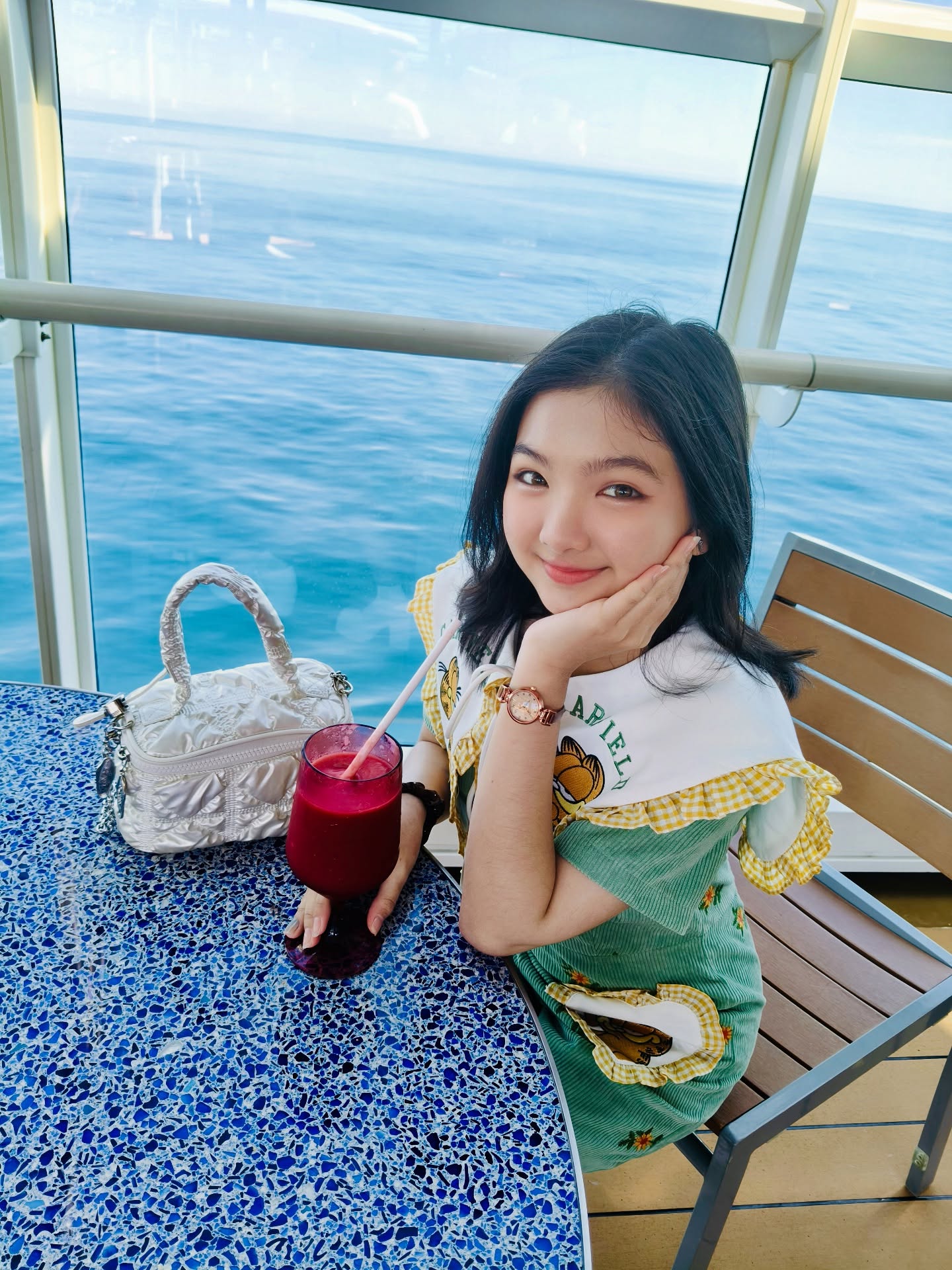 อินเตอร์ - รุ่งรดา รุ่งลิขิตเจริญ