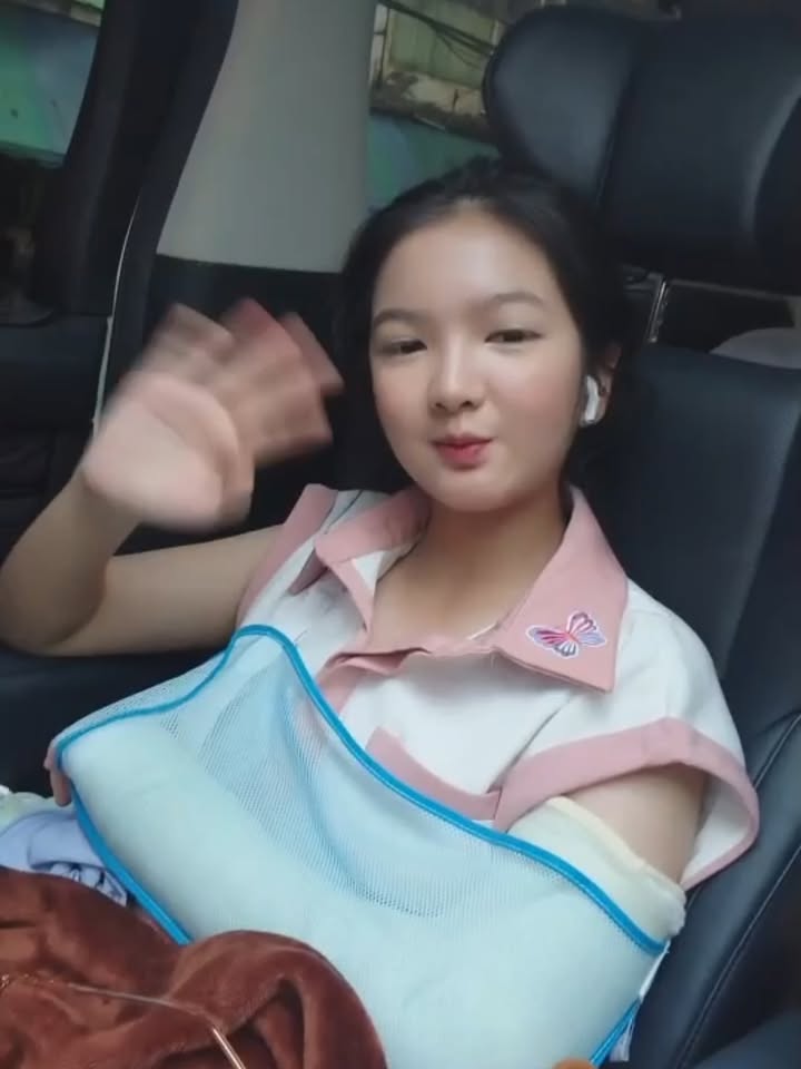 อินเตอร์ - รุ่งรดา รุ่งลิขิตเจริญ