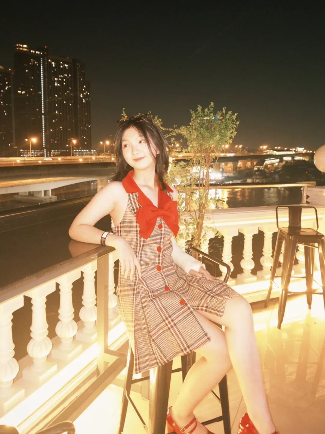 อินเตอร์ - รุ่งรดา รุ่งลิขิตเจริญ