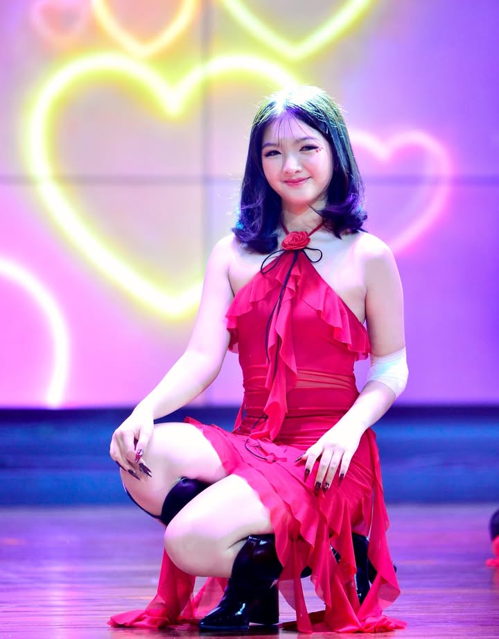 อินเตอร์ - รุ่งรดา รุ่งลิขิตเจริญ