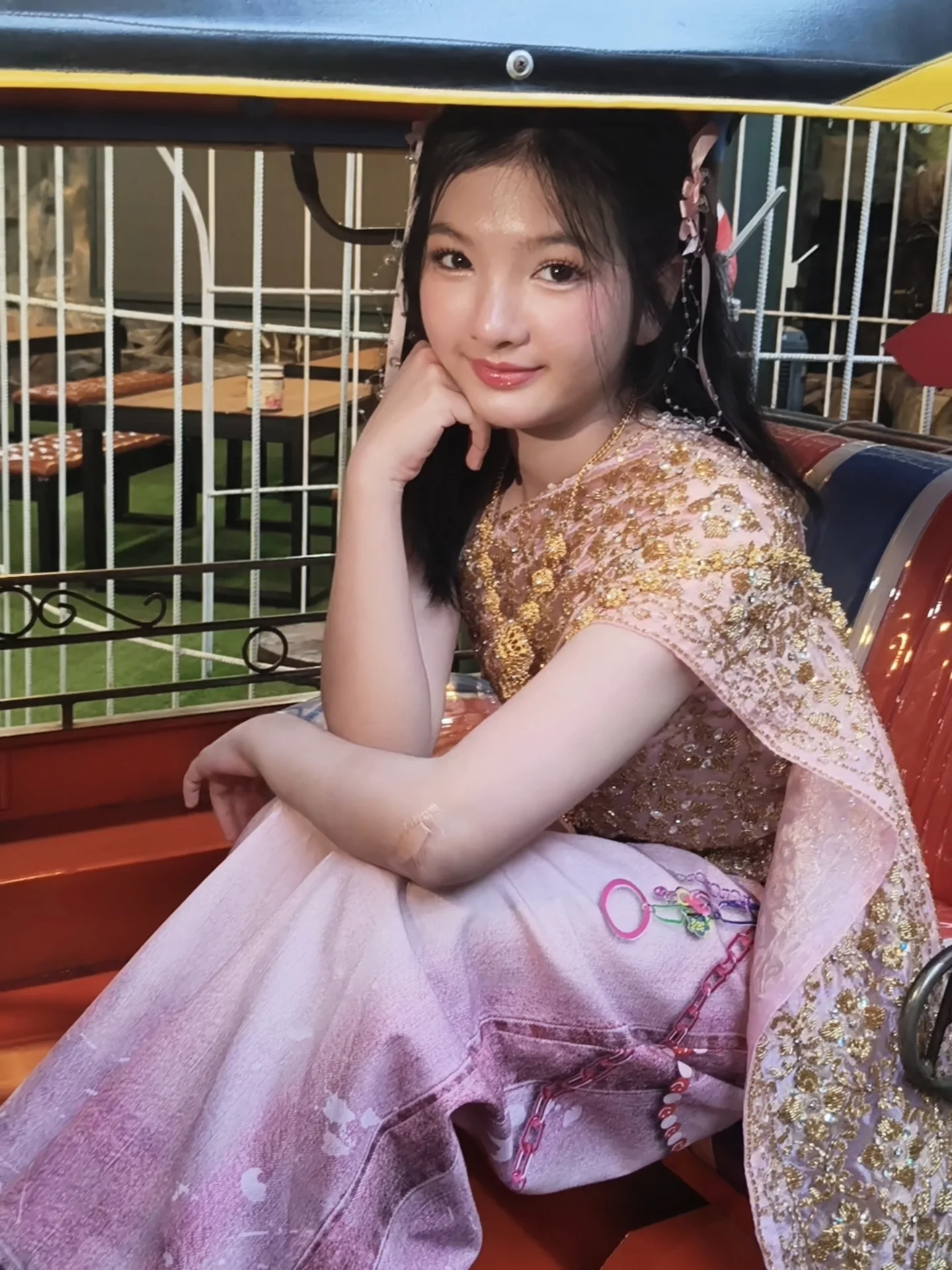 อินเตอร์ - รุ่งรดา รุ่งลิขิตเจริญ