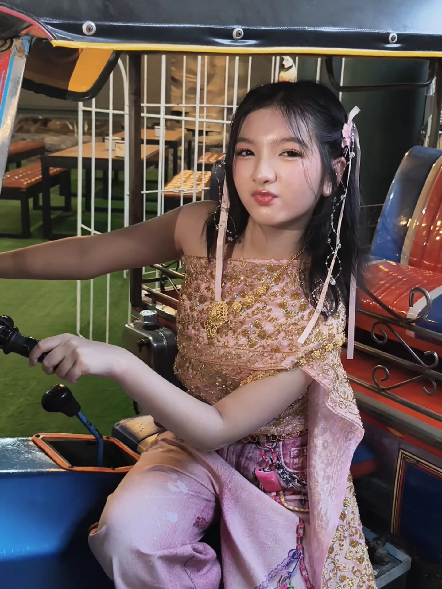 อินเตอร์ - รุ่งรดา รุ่งลิขิตเจริญ