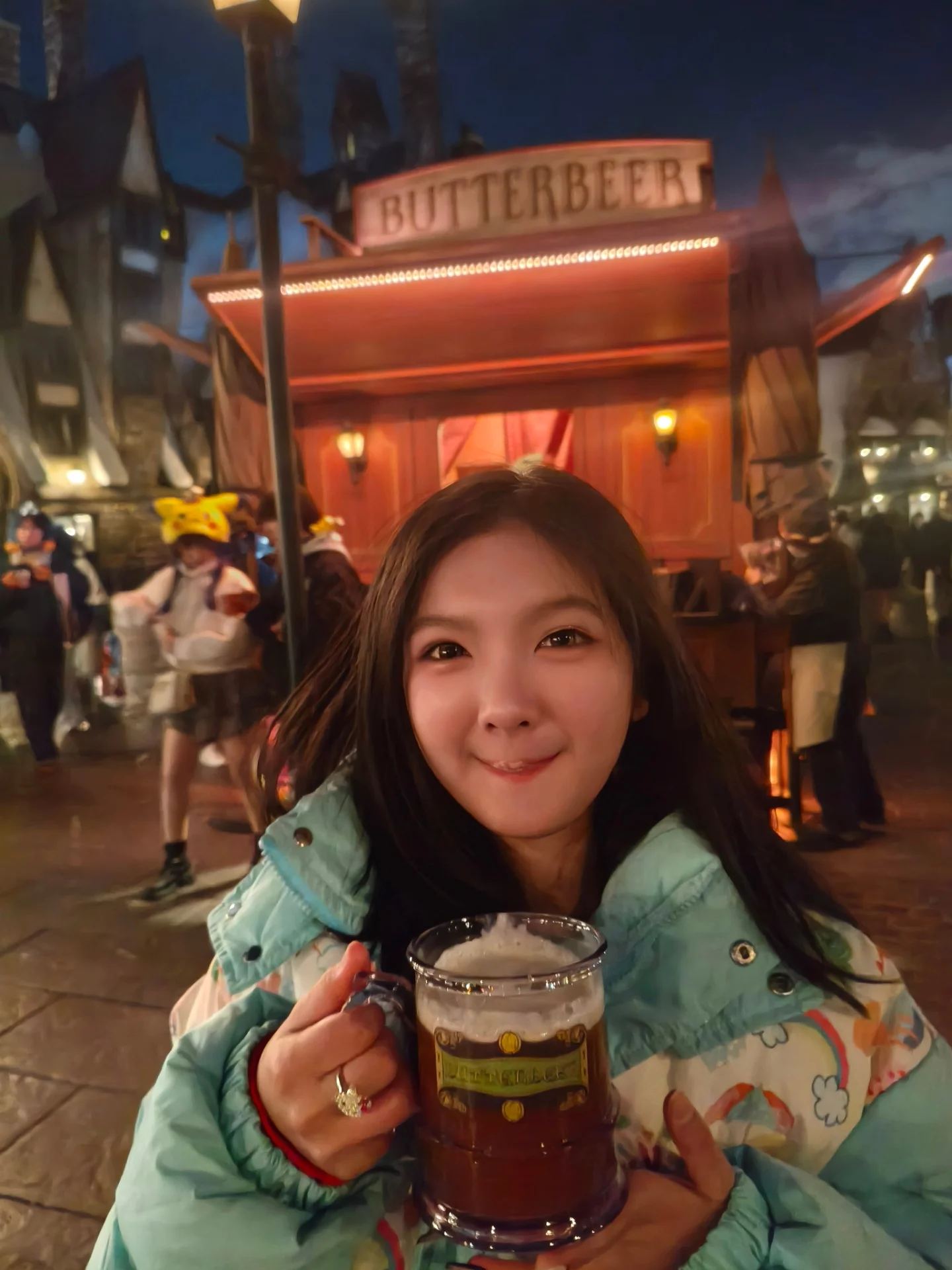 อินเตอร์ - รุ่งรดา รุ่งลิขิตเจริญ