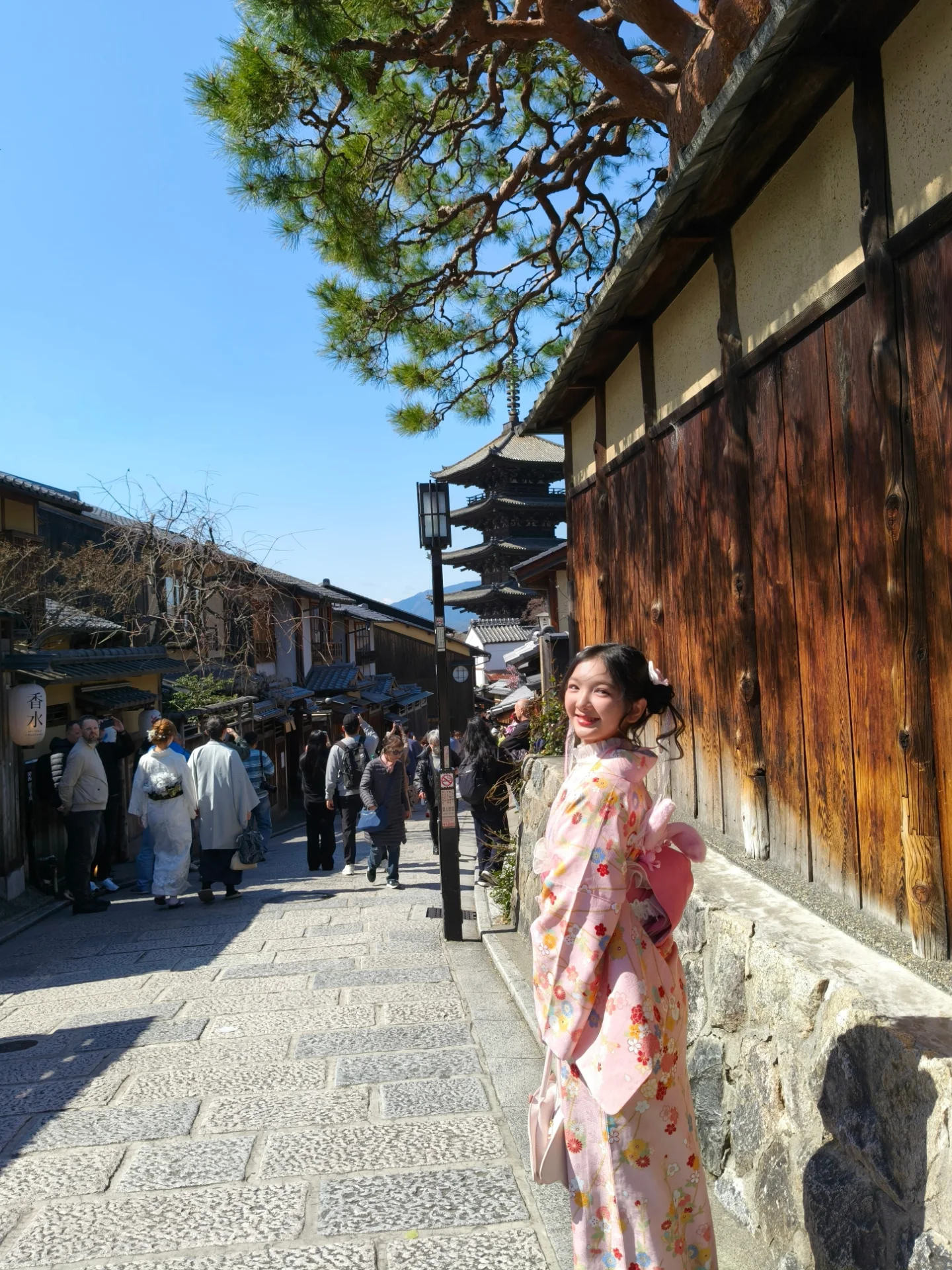 อินเตอร์ - รุ่งรดา รุ่งลิขิตเจริญ