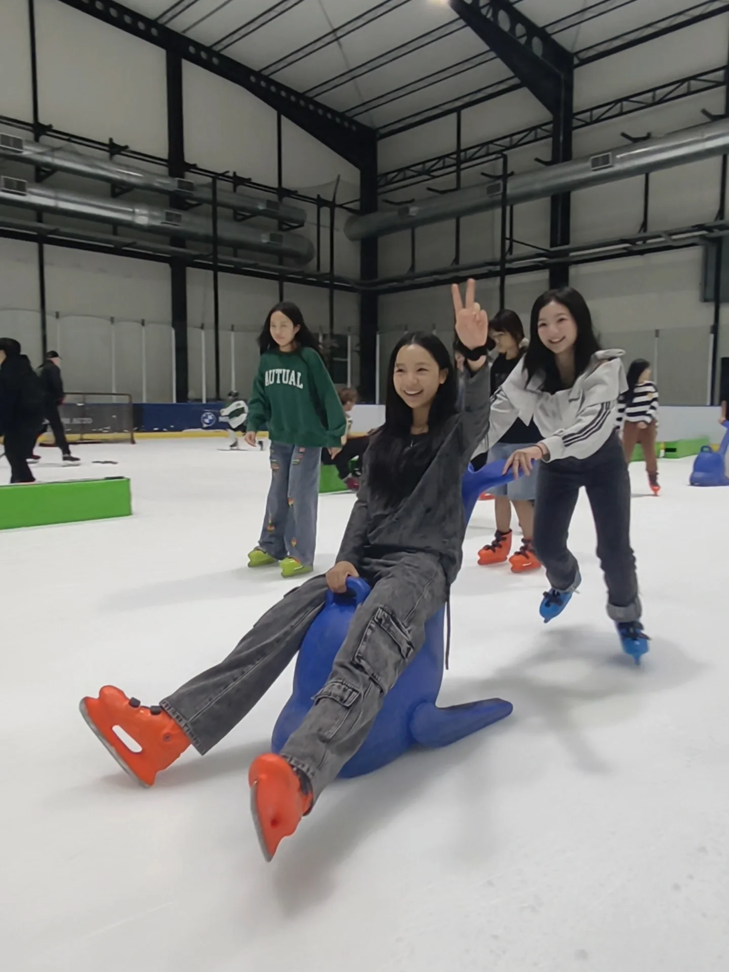 อินเตอร์ - รุ่งรดา รุ่งลิขิตเจริญ