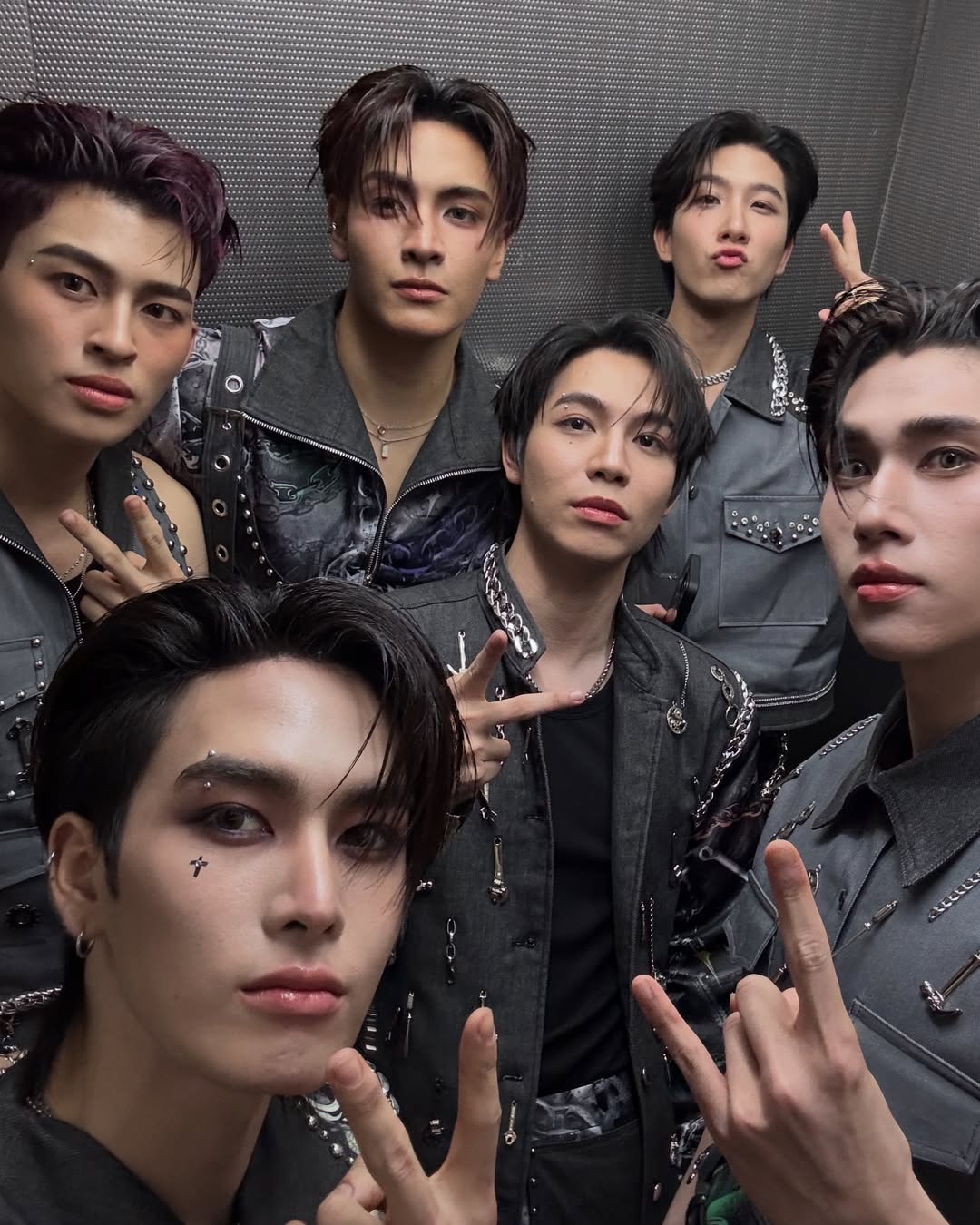 แซนต้า - พงศภัค อุดมโภชน์