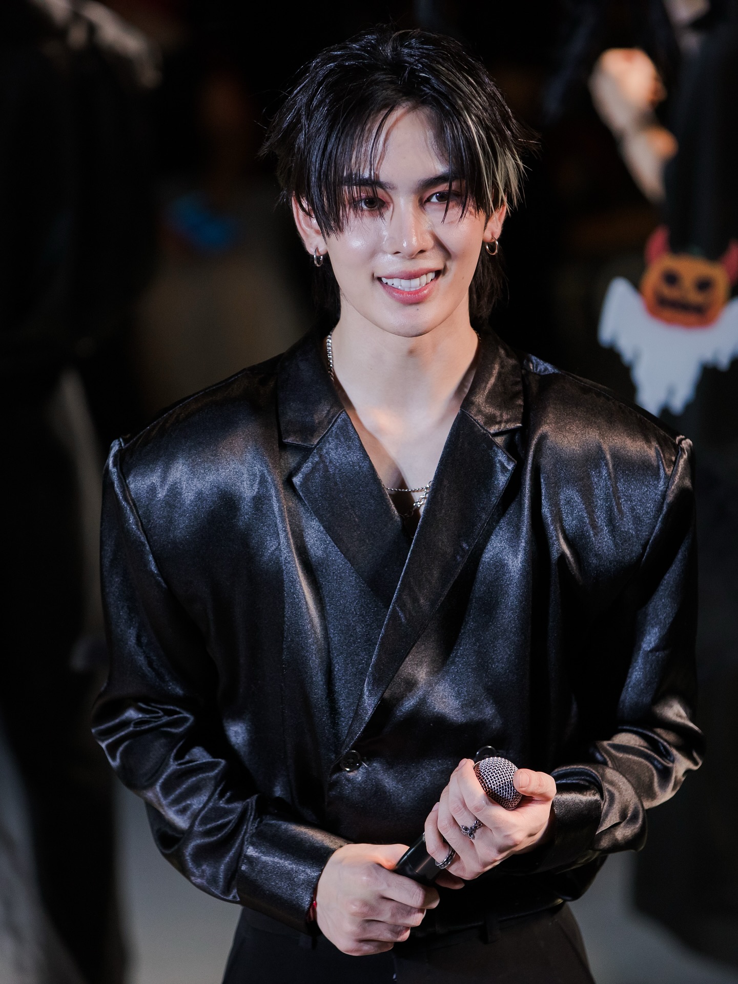 แซนต้า - พงศภัค อุดมโภชน์