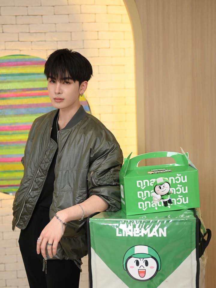 แซนต้า - พงศภัค อุดมโภชน์