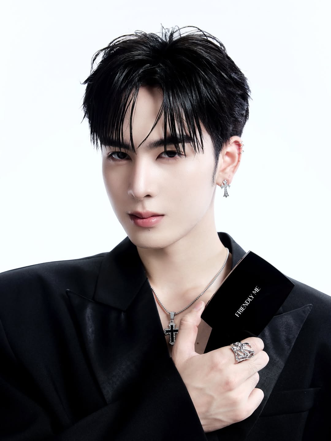 แซนต้า - พงศภัค อุดมโภชน์