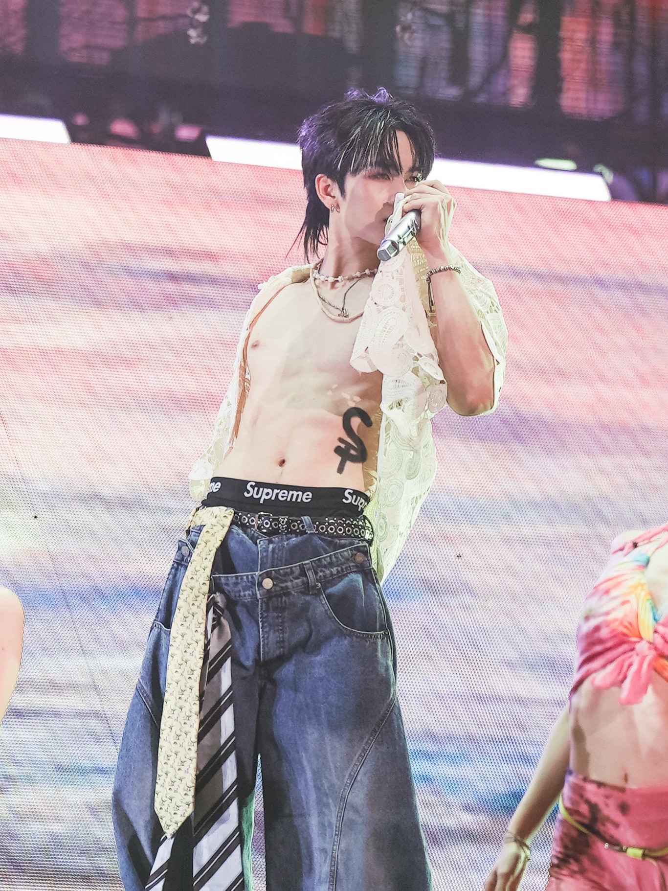 แซนต้า - พงศภัค อุดมโภชน์