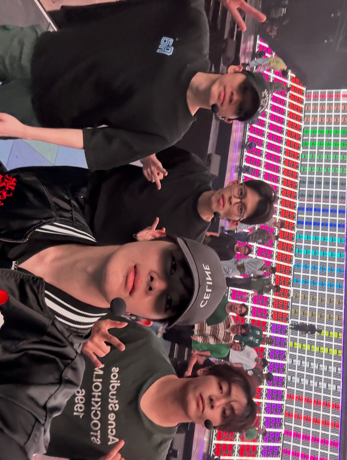 แซนต้า - พงศภัค อุดมโภชน์