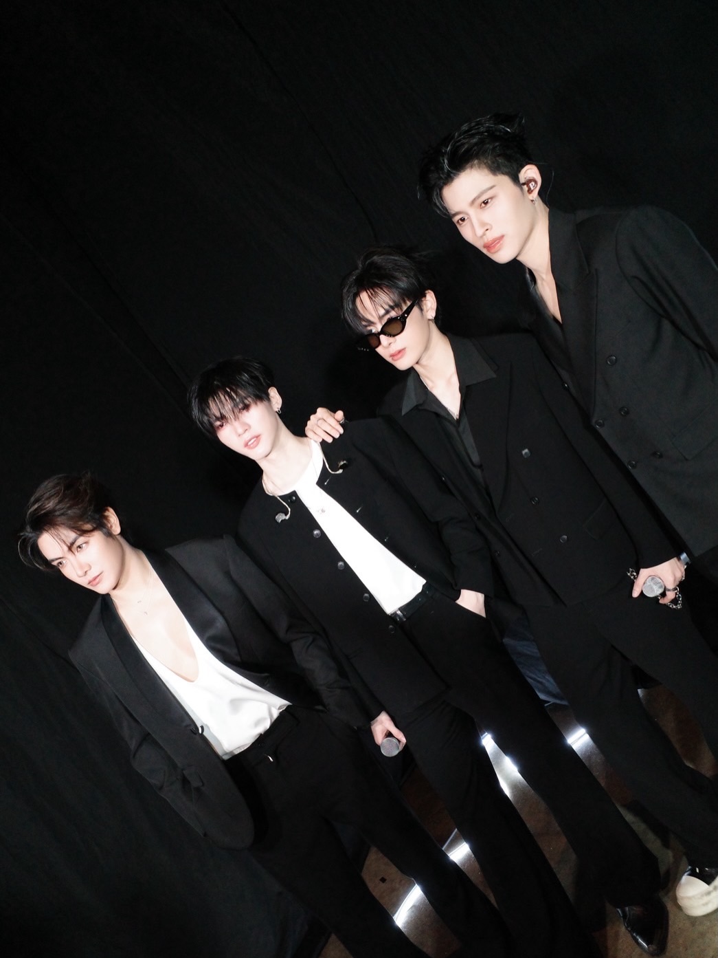 แซนต้า - พงศภัค อุดมโภชน์