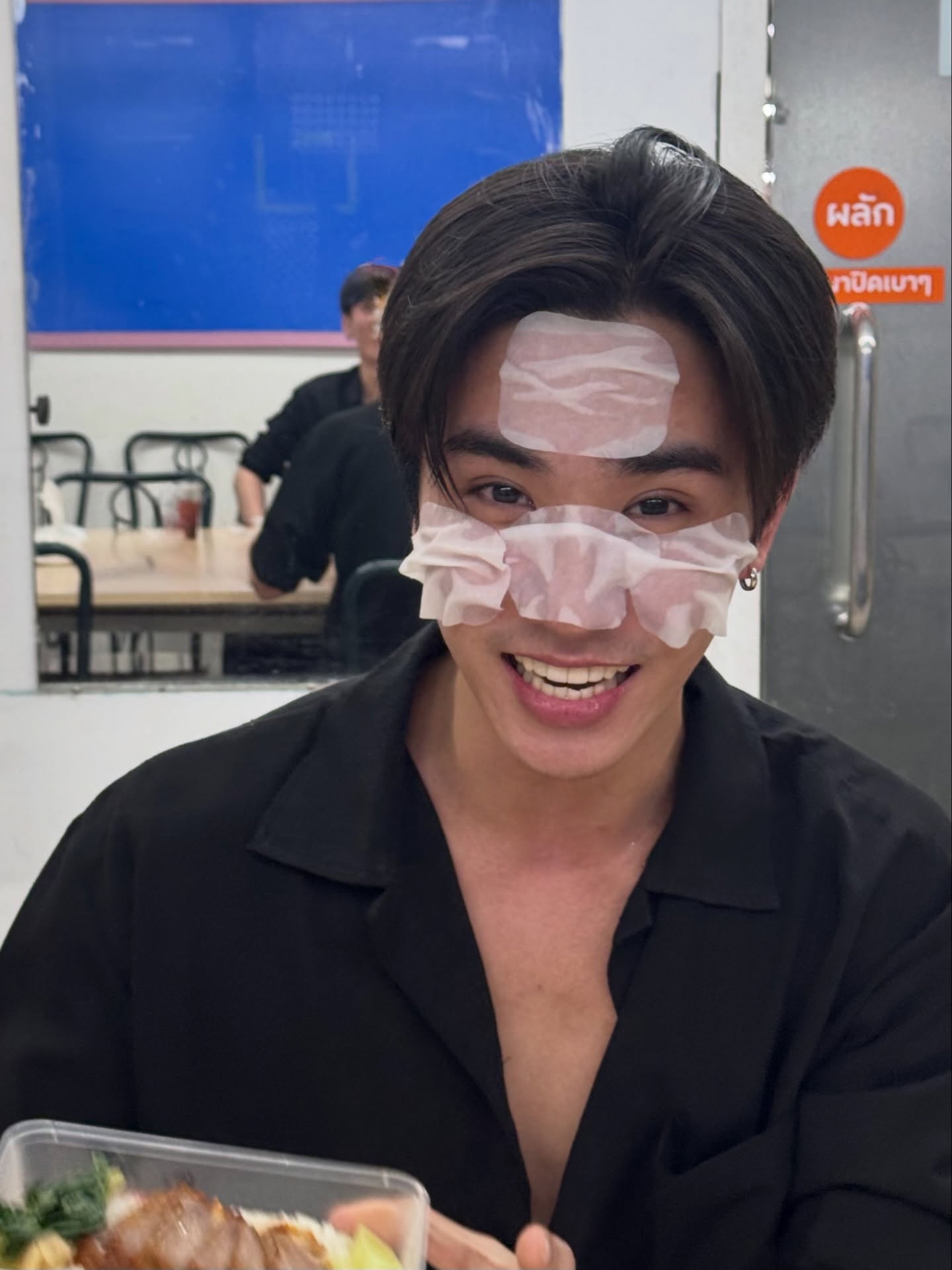 แซนต้า - พงศภัค อุดมโภชน์