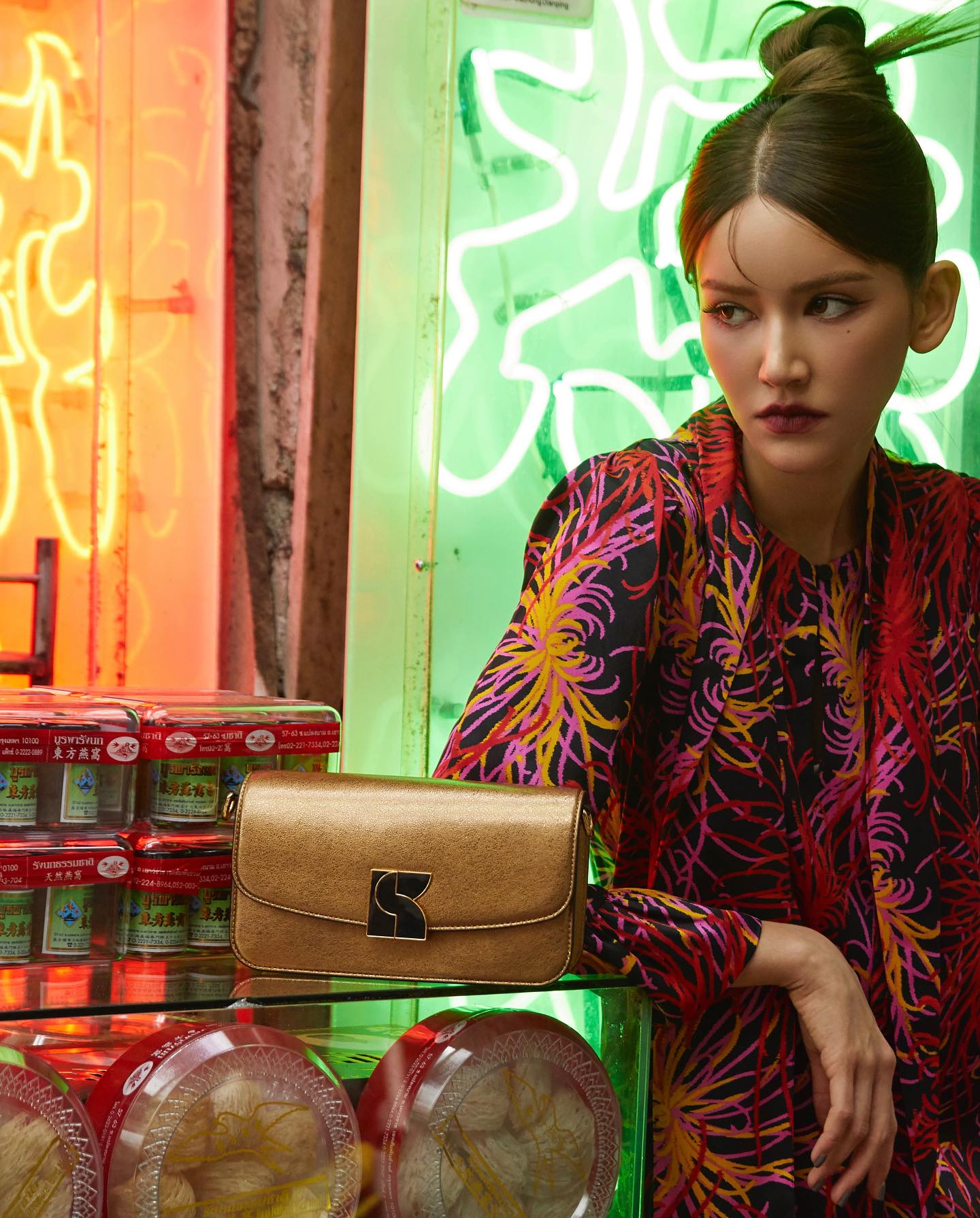 ไอซ์ - อมีนา กูล