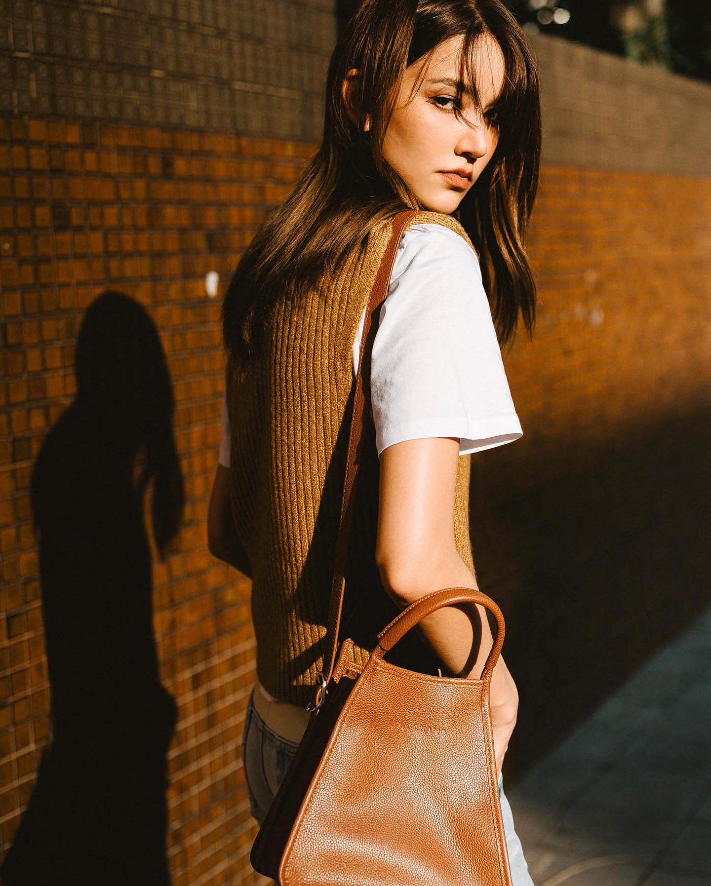 ไอซ์ - อมีนา กูล