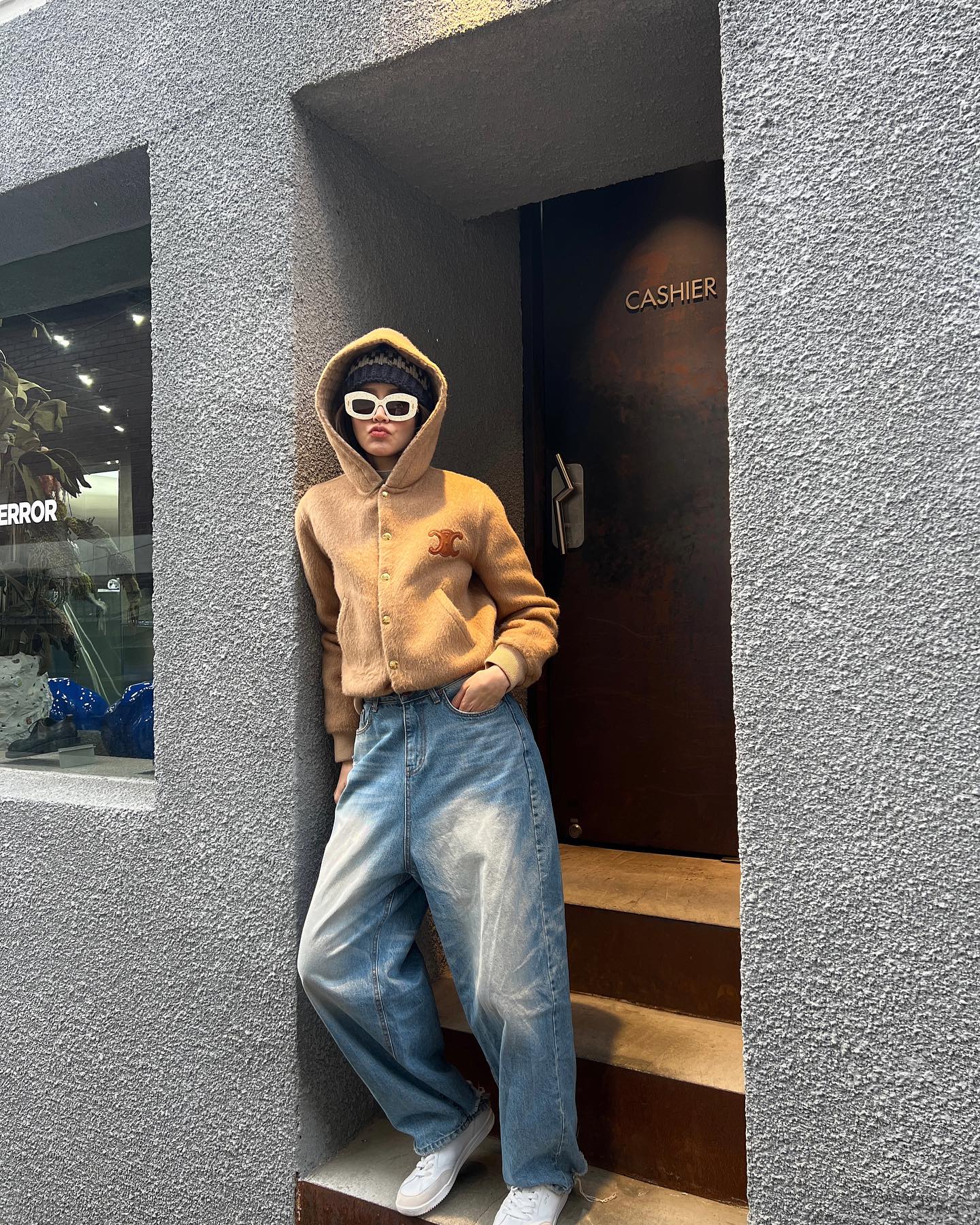 ไอซ์ - อมีนา กูล