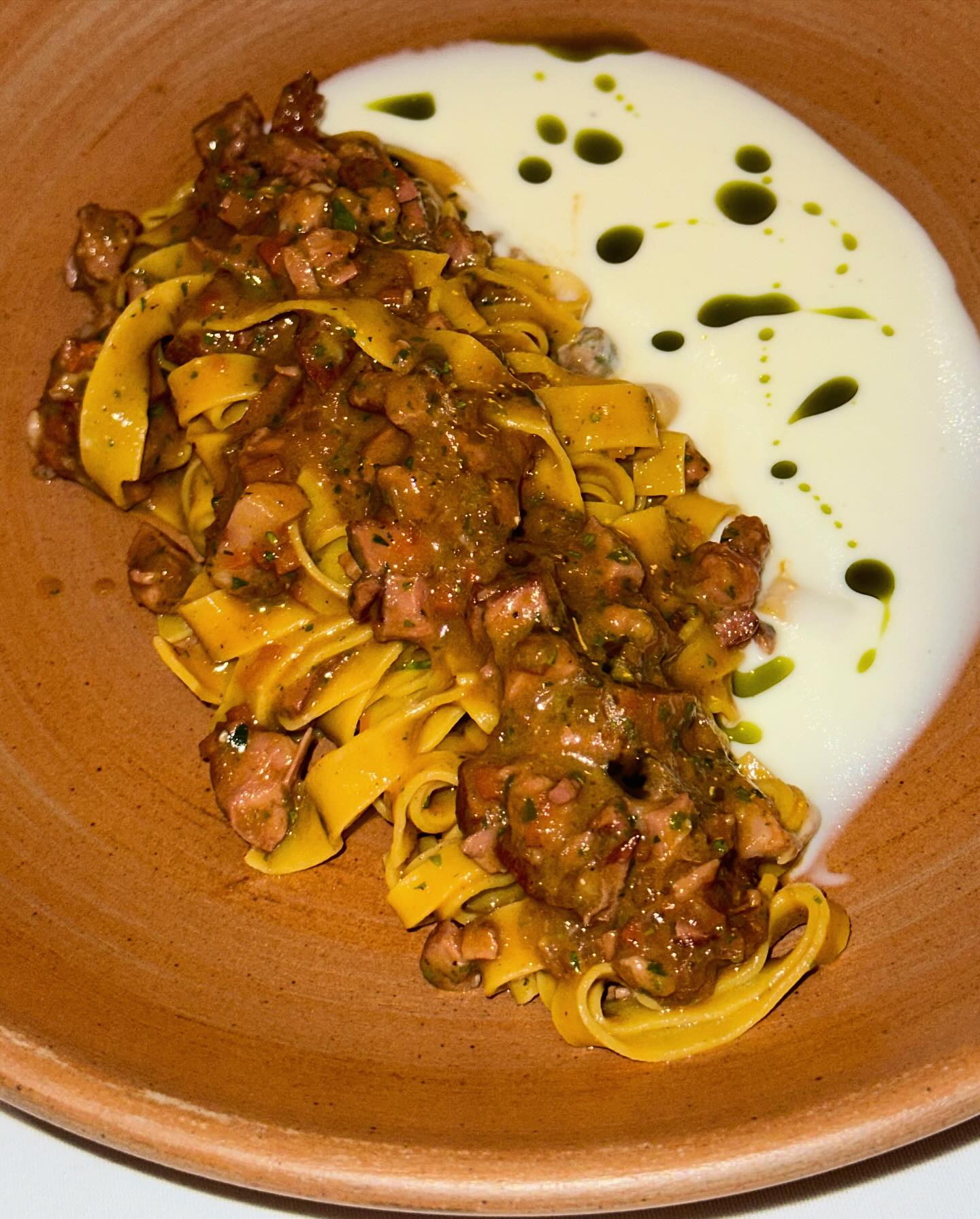 ไอซ์ - อมีนา กูล