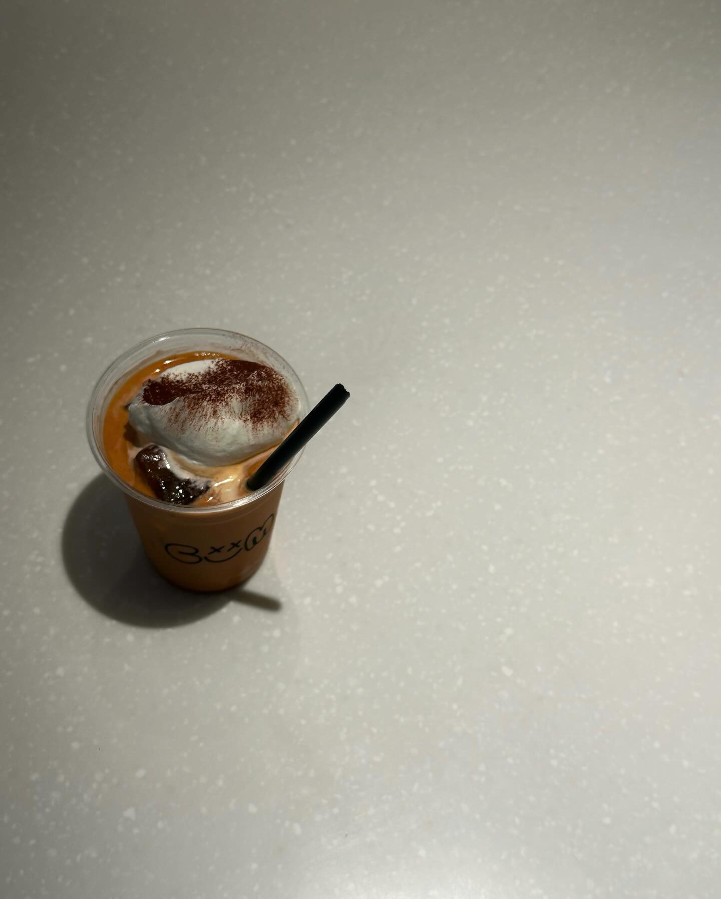 ไอซ์ - อมีนา กูล