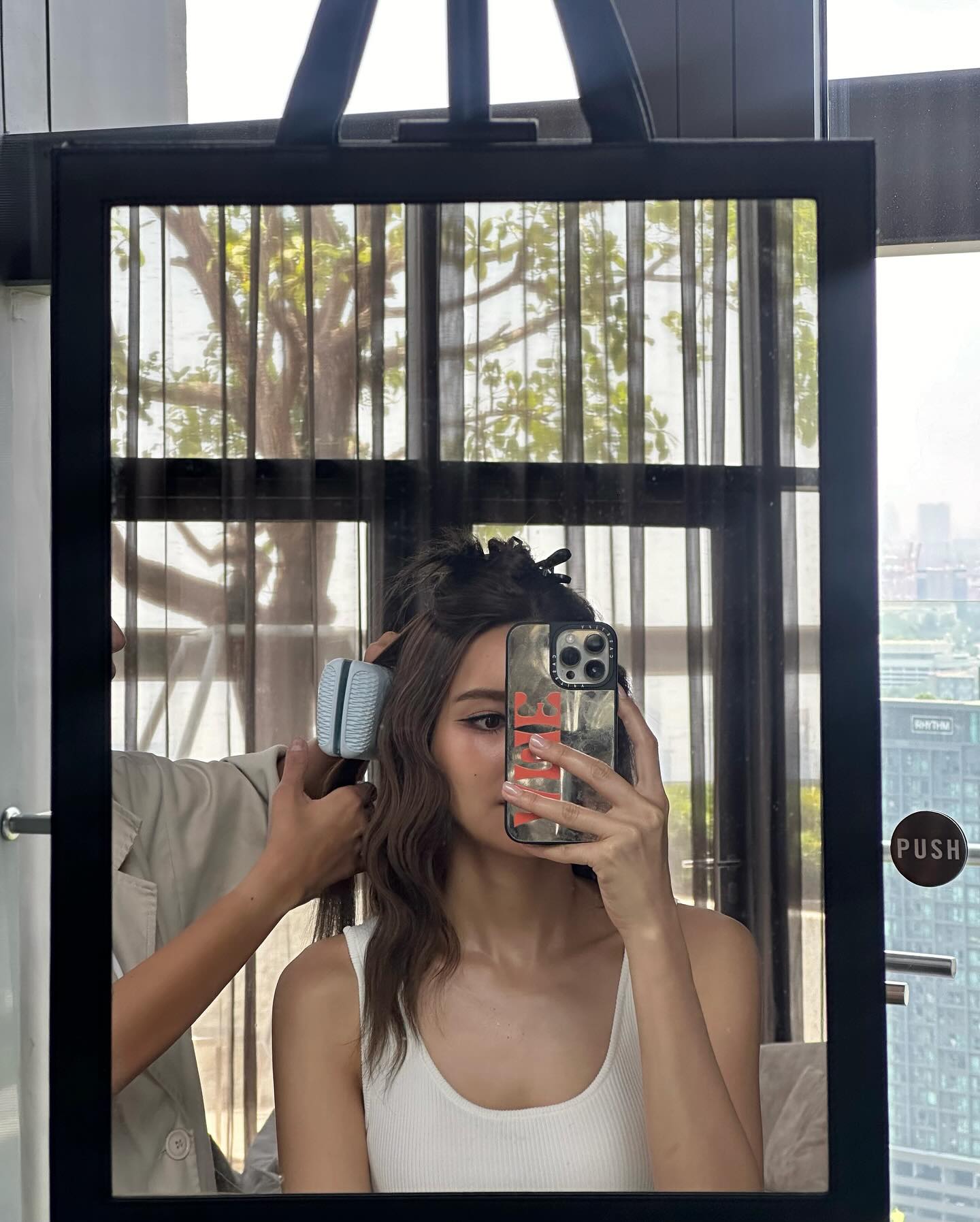 ไอซ์ - อมีนา กูล