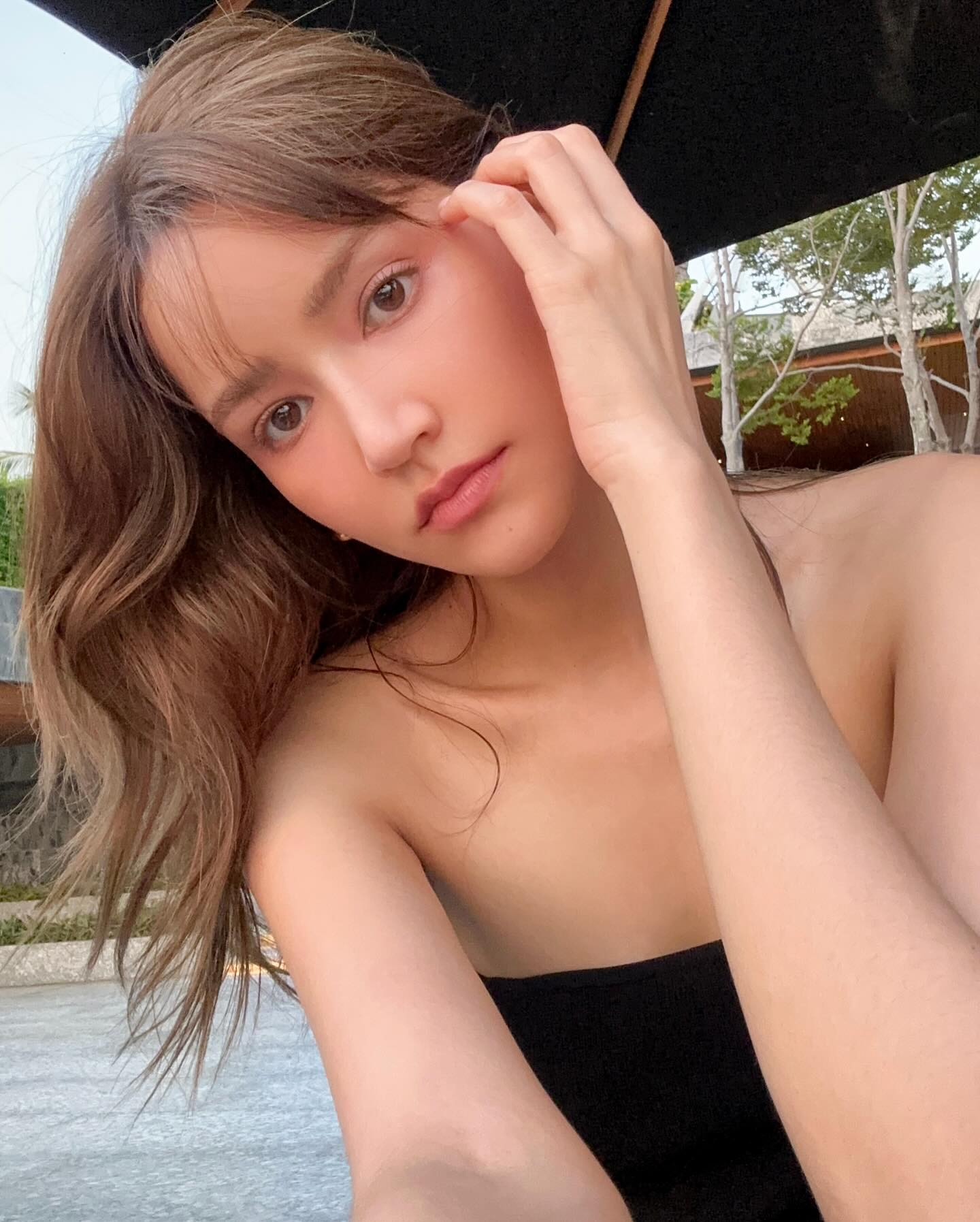 ไอซ์ - อมีนา กูล