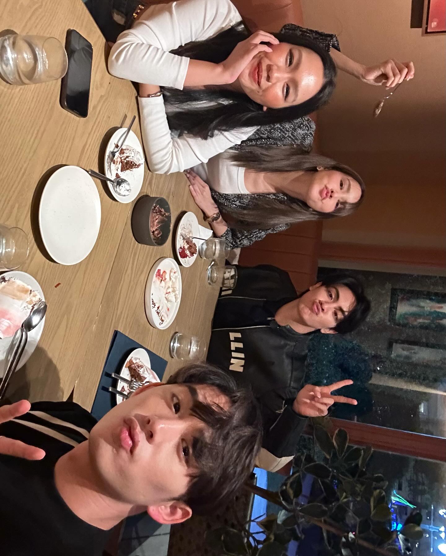 ไอซ์ - อมีนา กูล