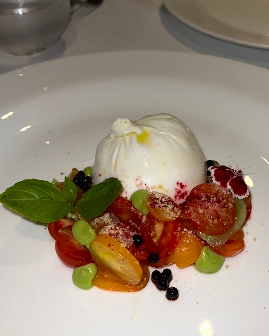 ไอซ์ - อมีนา กูล