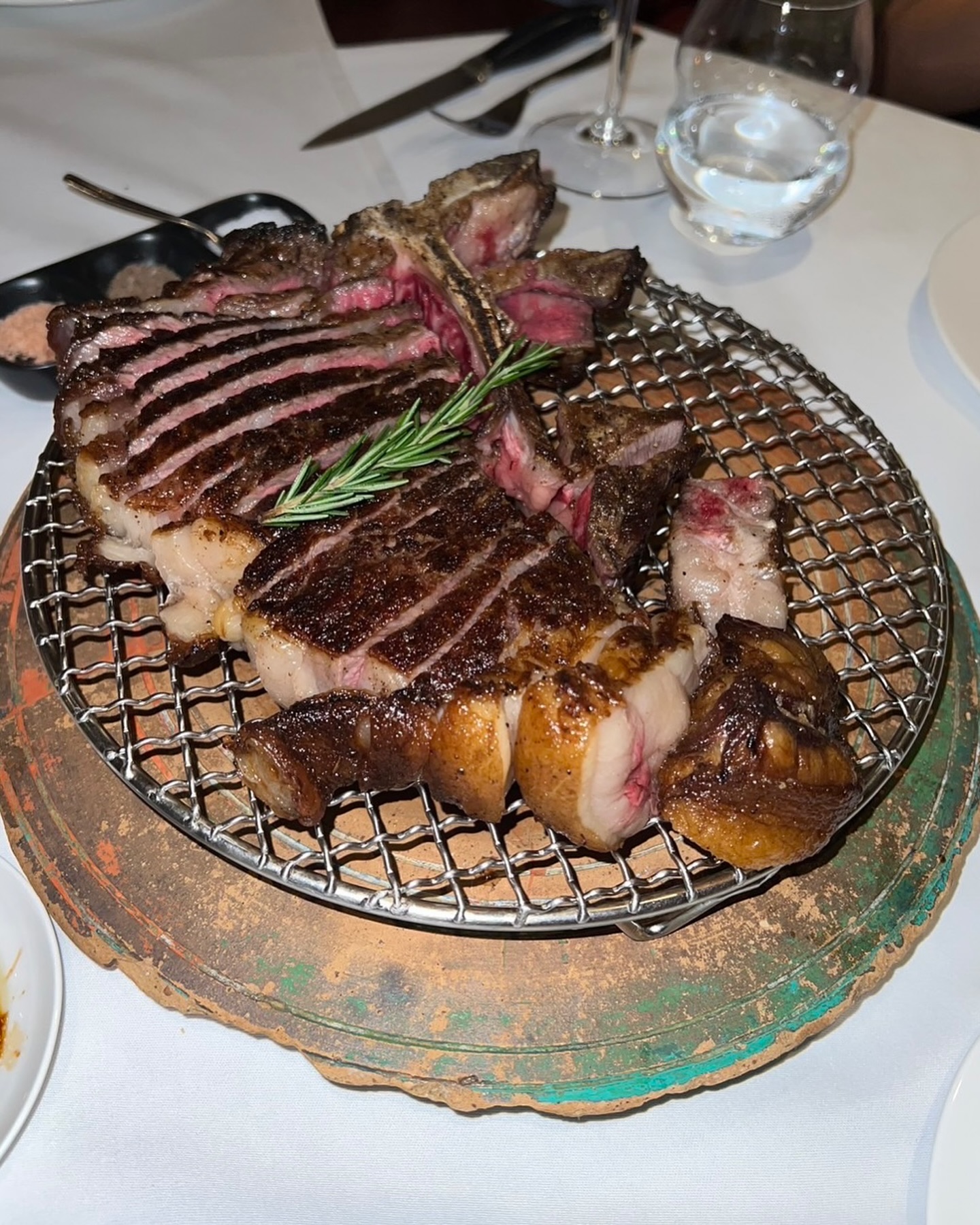 ไอซ์ - อมีนา กูล