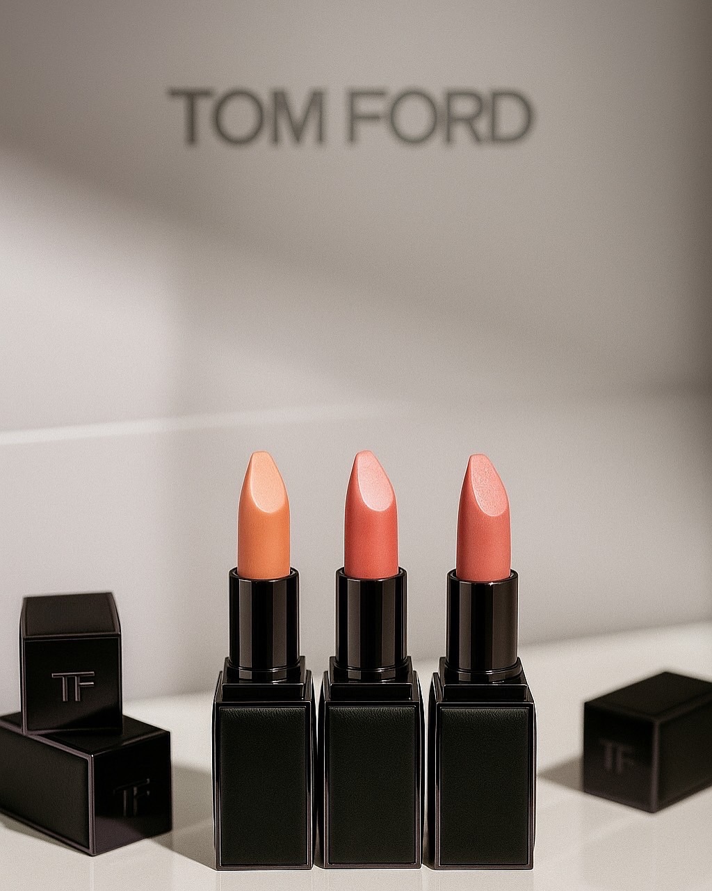 ไอซ์ - อมีนา กูล