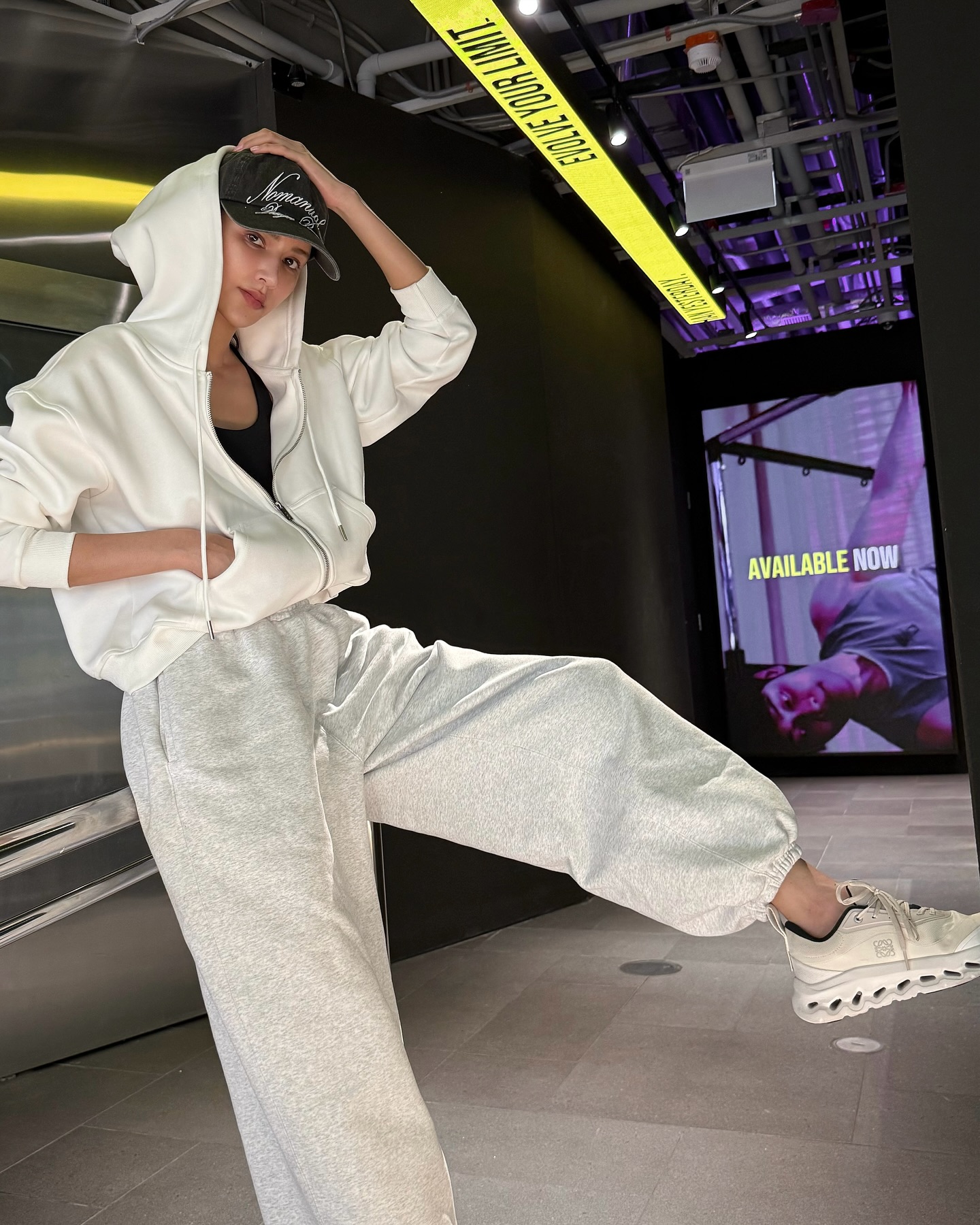 ไอซ์ - อมีนา กูล