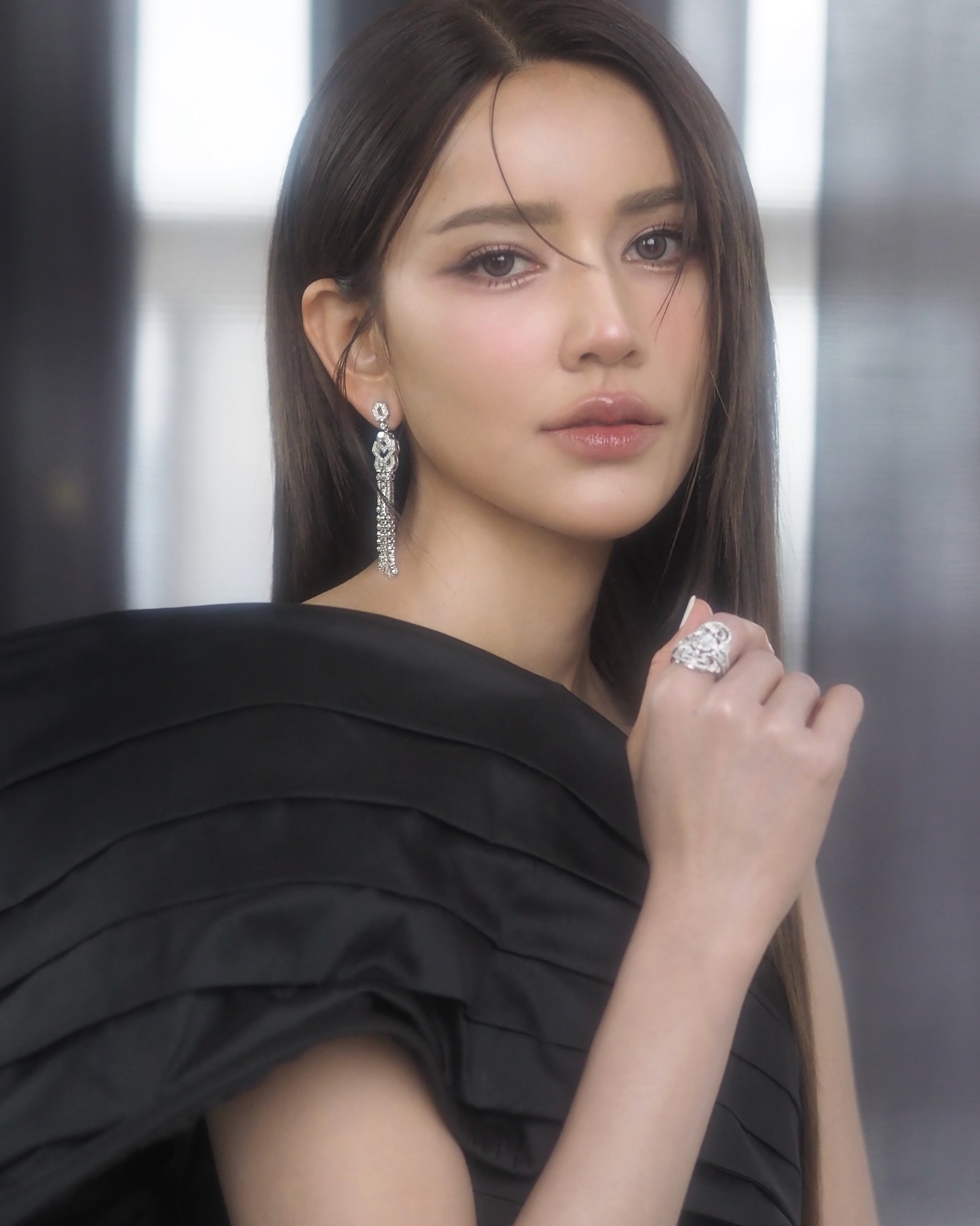 ไอซ์ - อมีนา กูล