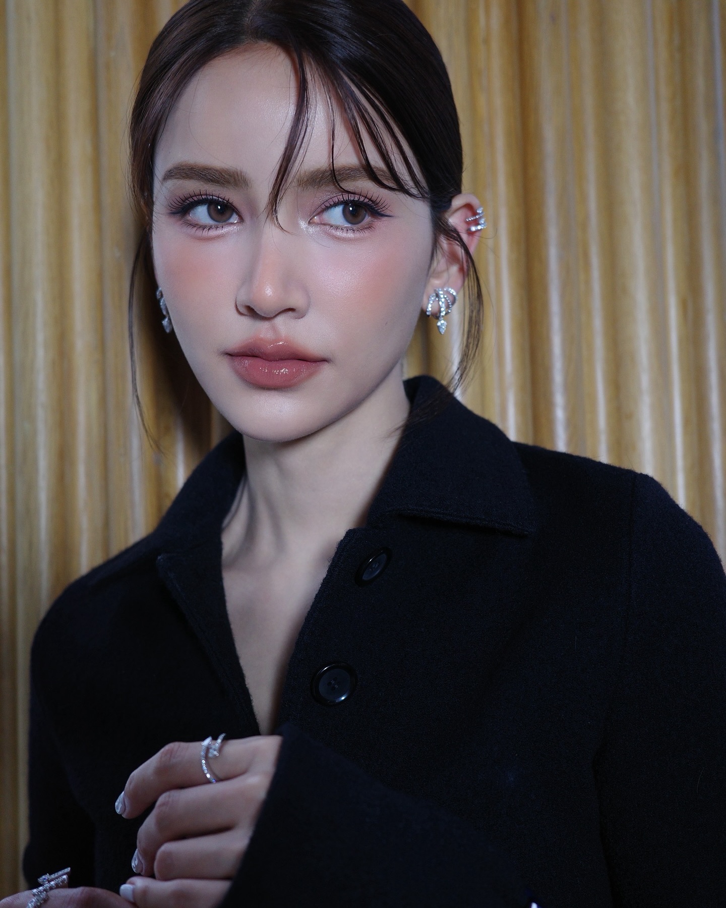 ไอซ์ - อมีนา กูล