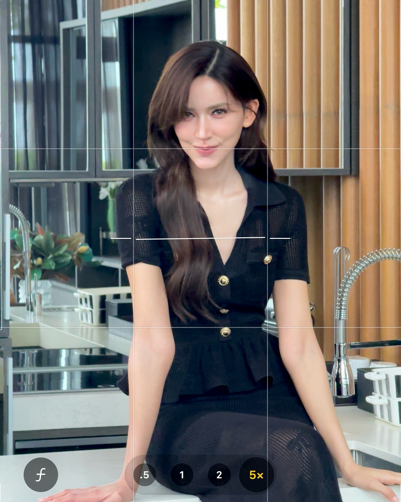 ไอซ์ - อมีนา กูล