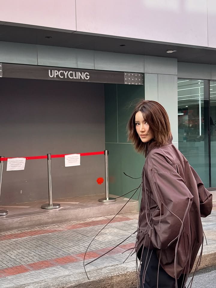 ไอซ์ - อมีนา กูล