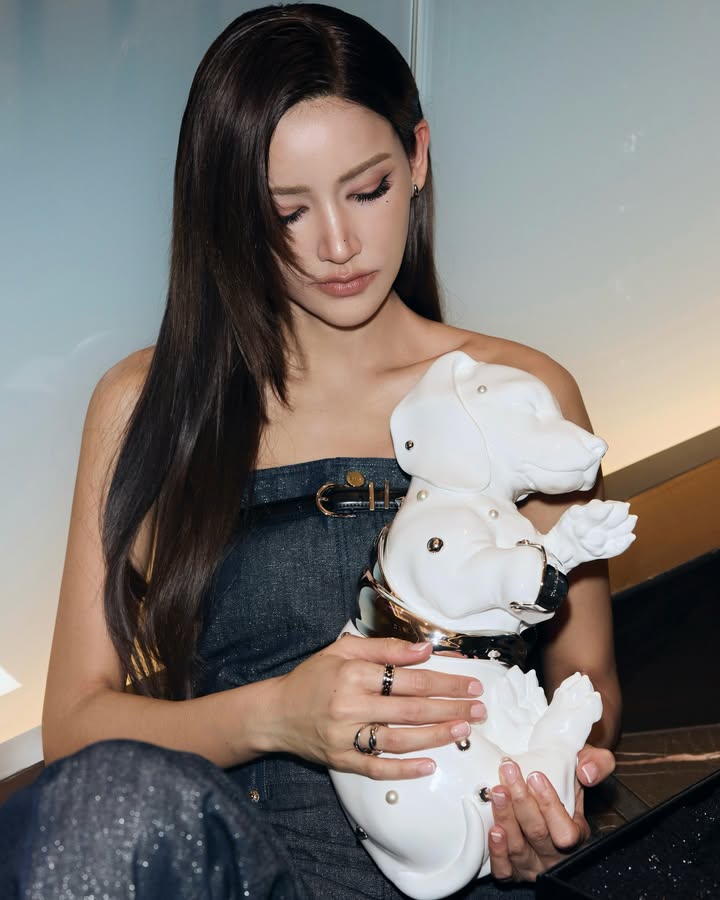 ไอซ์ - อมีนา กูล