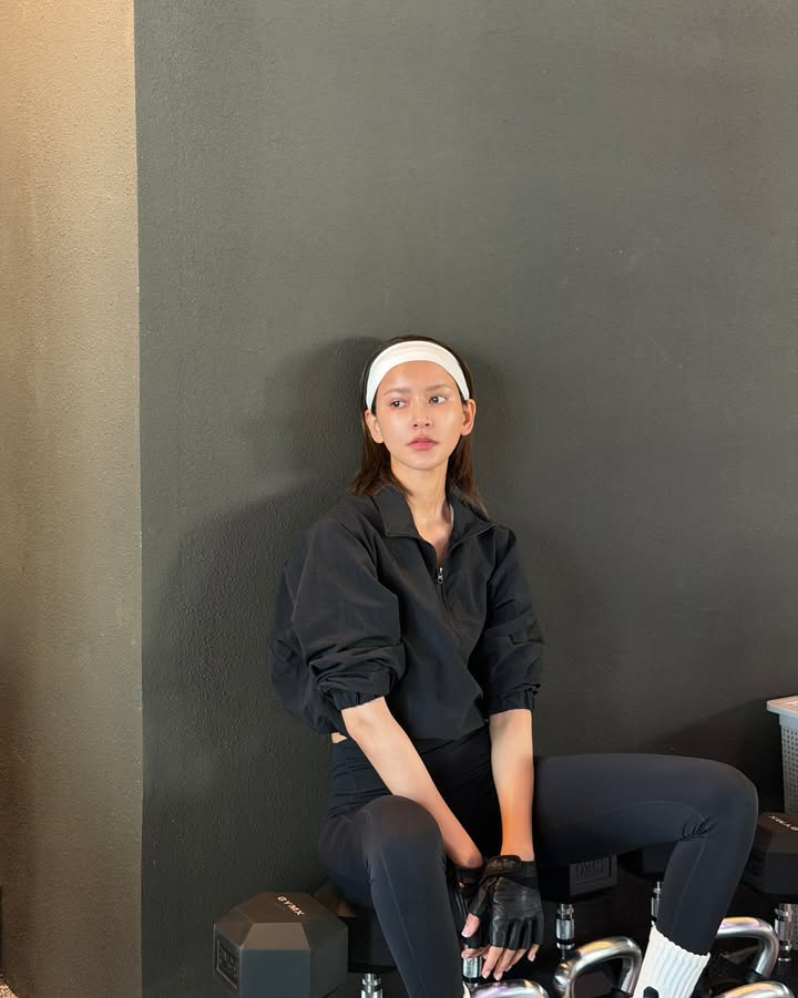 ไอซ์ - อมีนา กูล