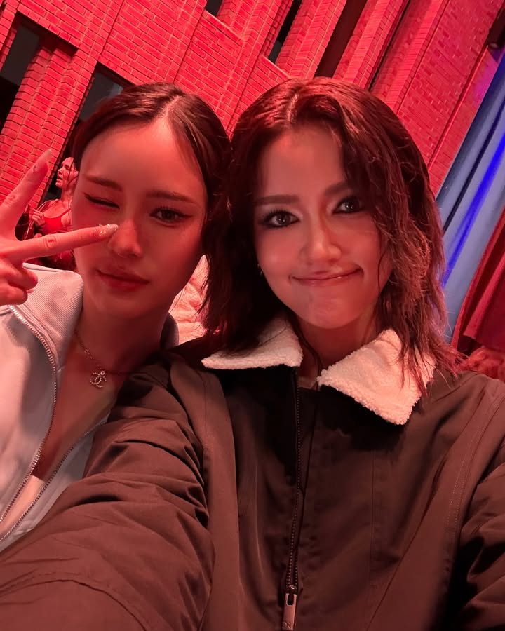 ไอซ์ - อมีนา กูล