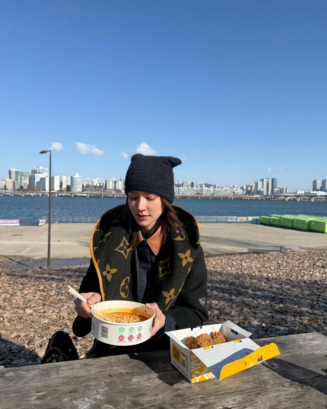 ไอซ์ - อมีนา กูล