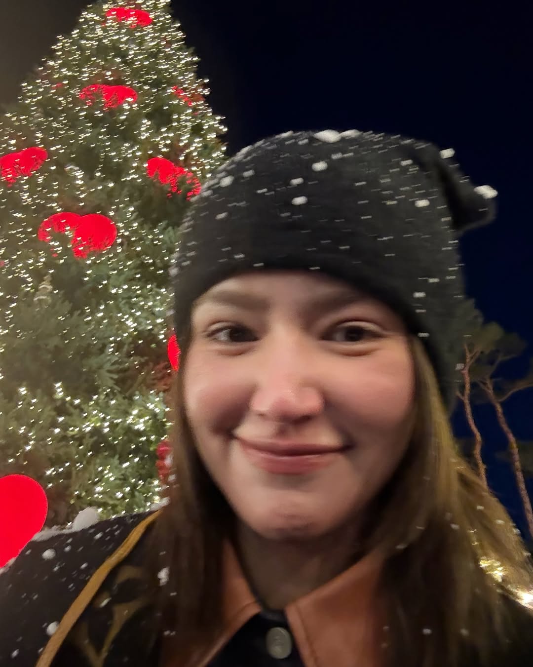 ไอซ์ - อมีนา กูล