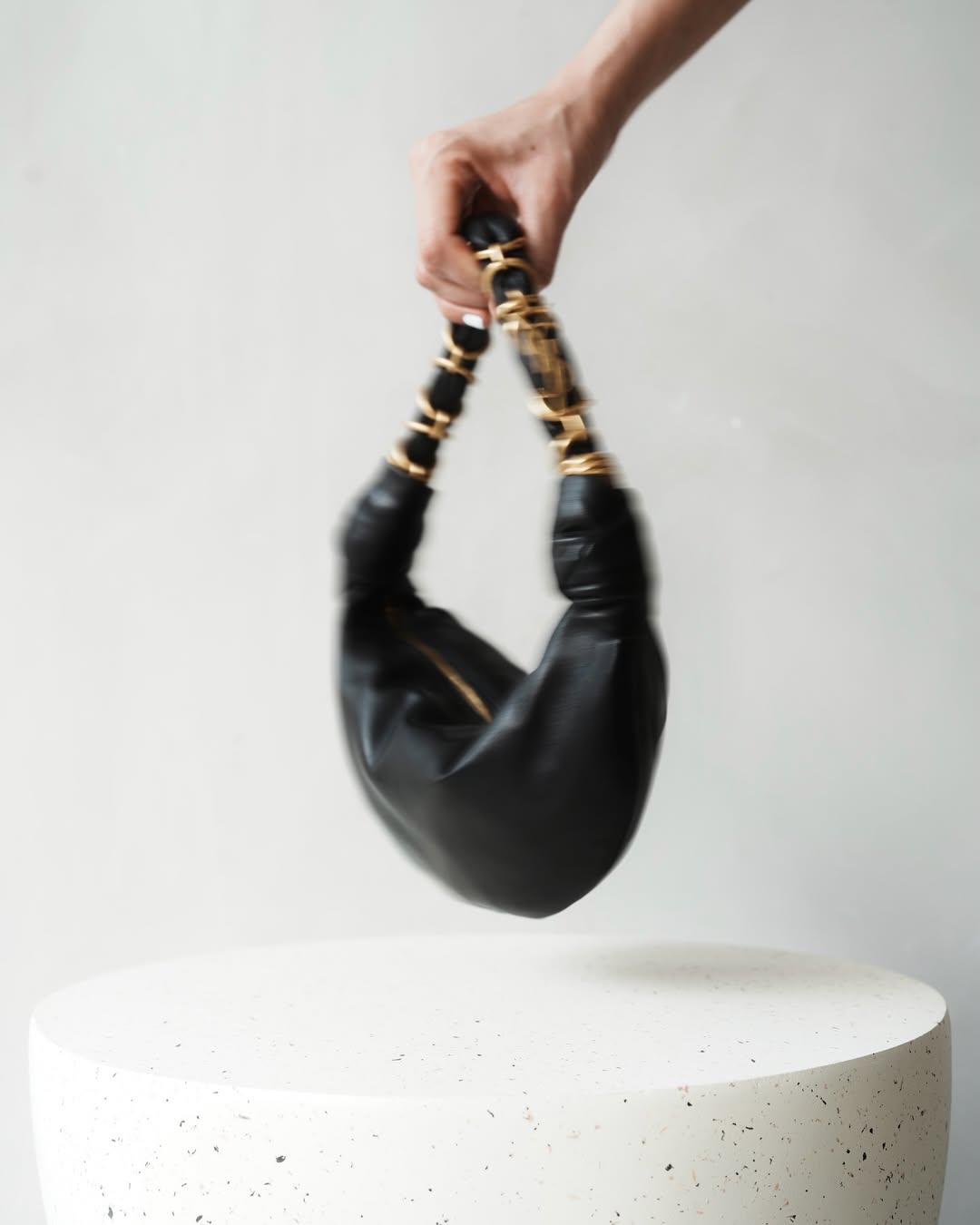 ไอซ์ - อมีนา กูล