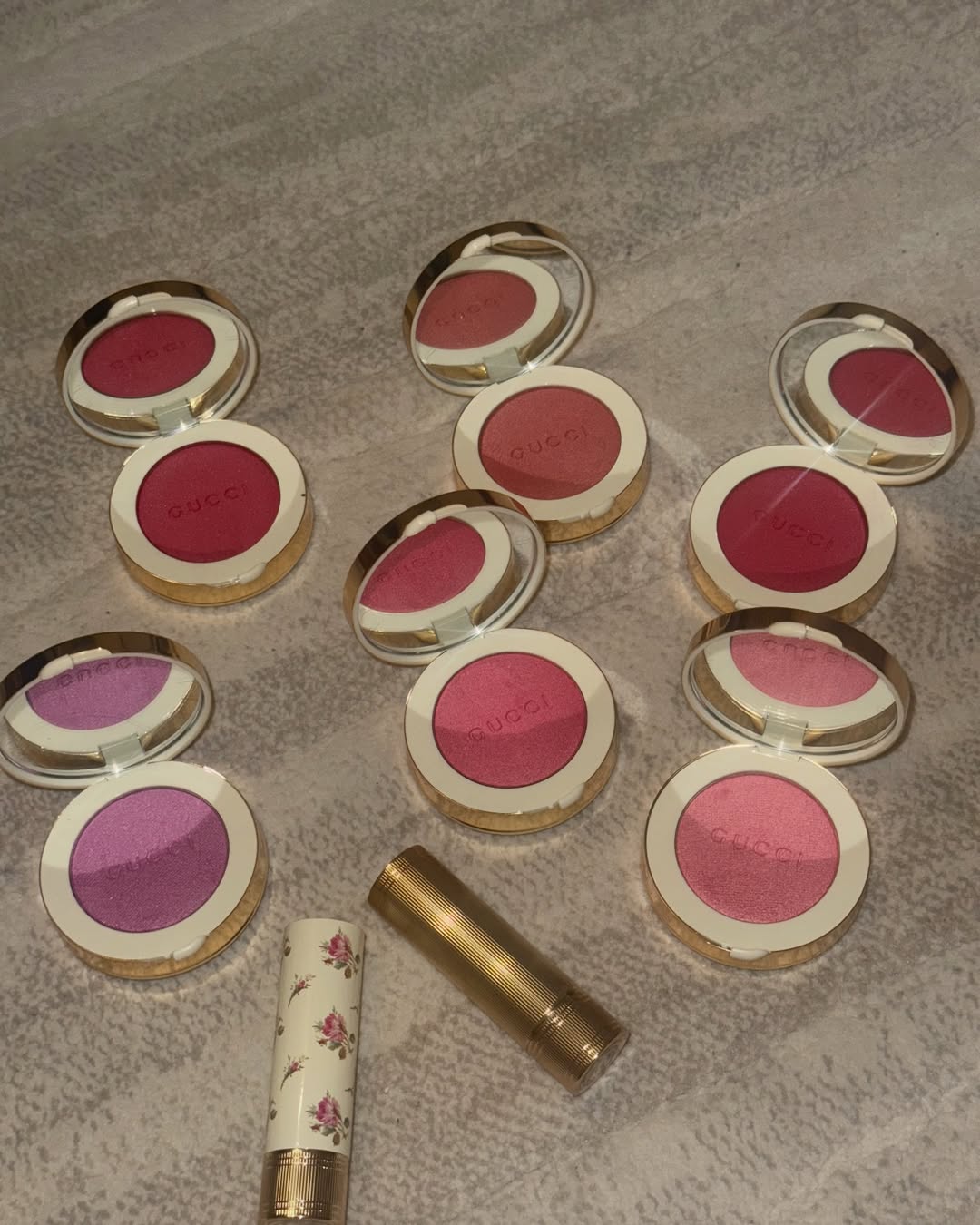 ไอซ์ - อมีนา กูล